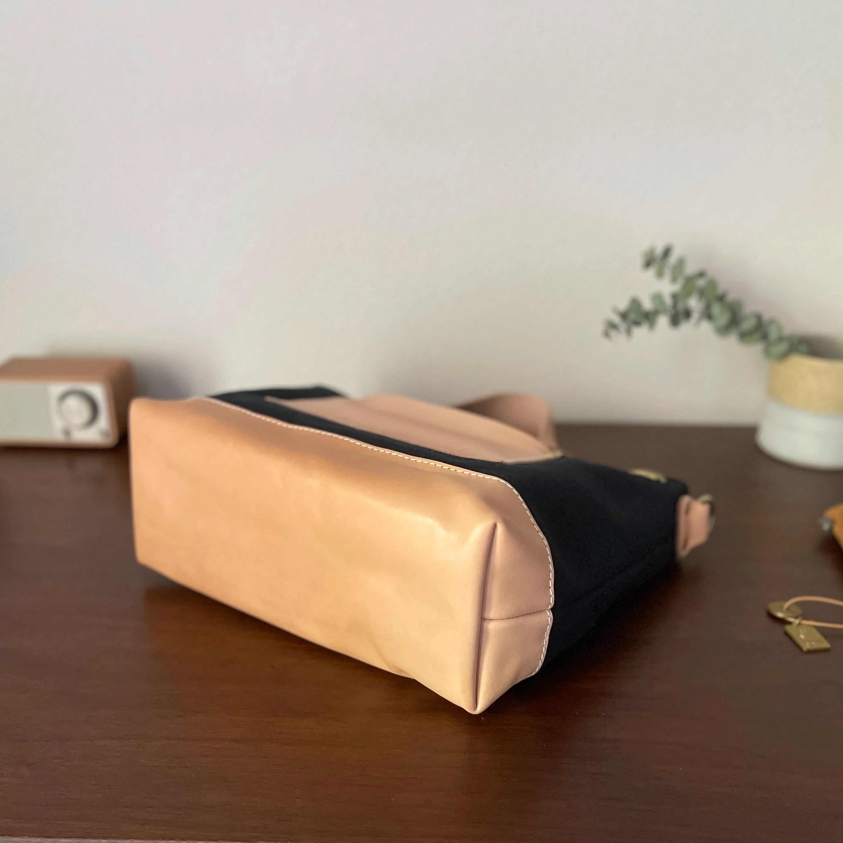 [BKxTSL] Analogue Bag // Black - Image 12