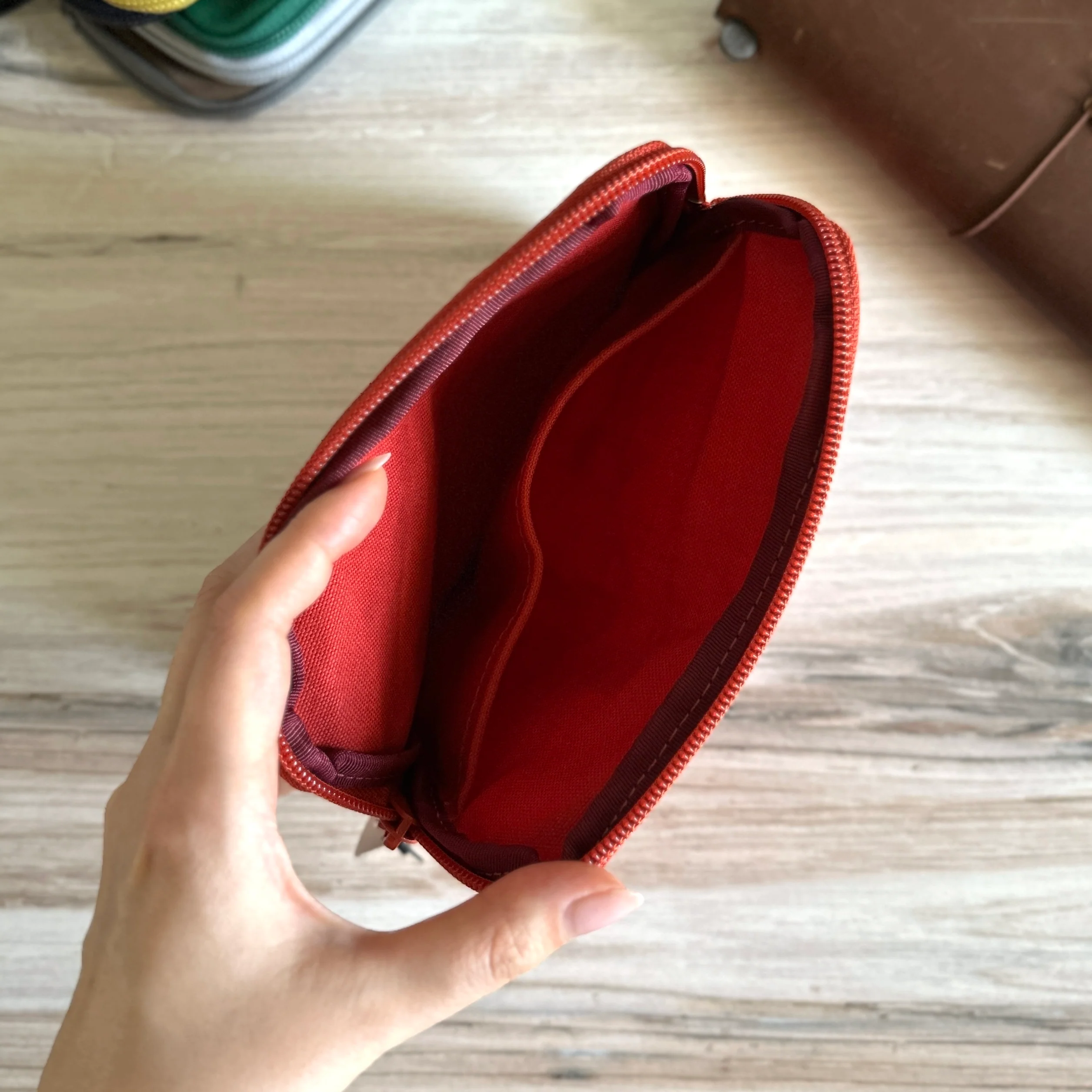 [AP] Hold Pouch (Mini) - Image 12