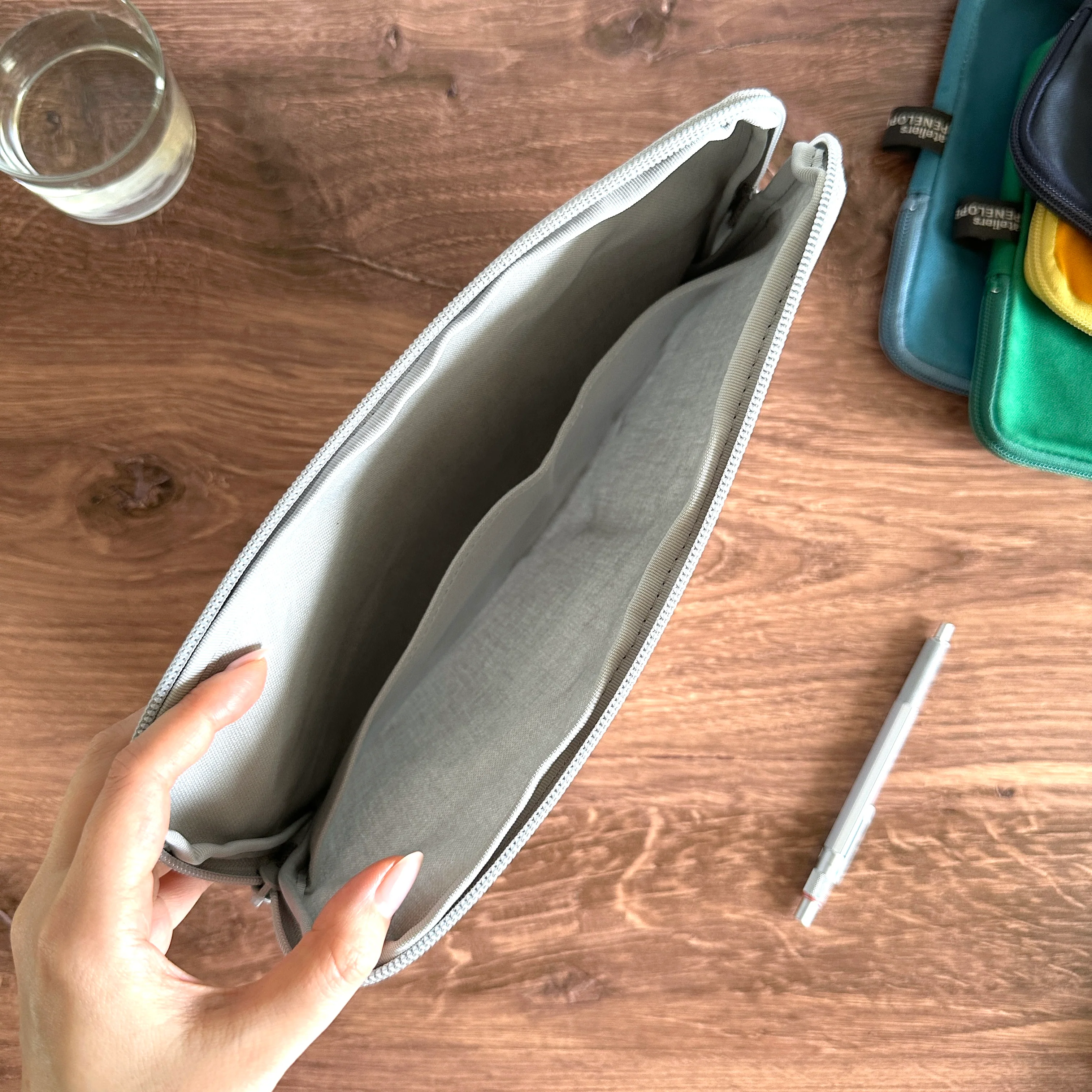 [AP] Hold Pouch (Small) - Image 13
