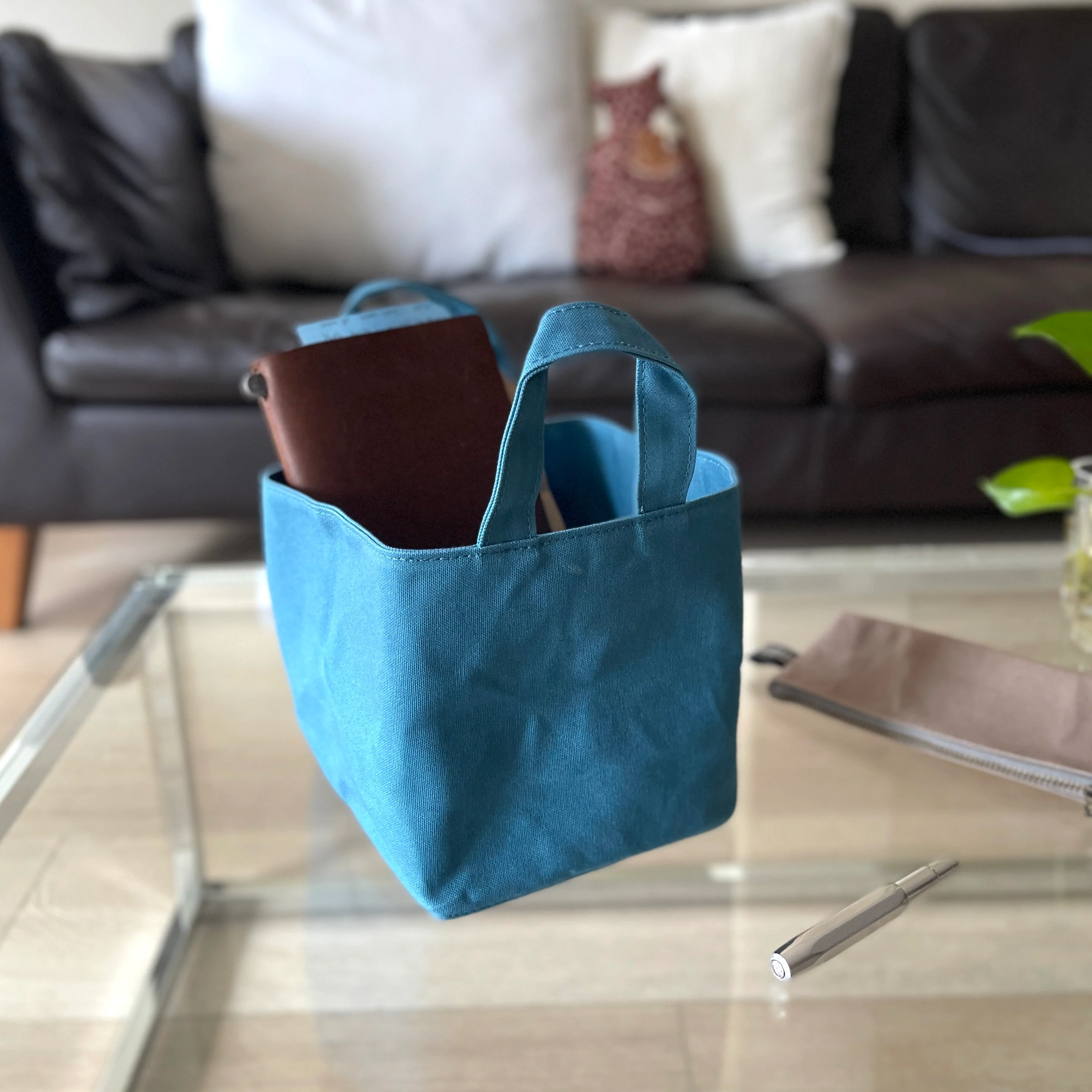 [AP] Square Tote - Image 22