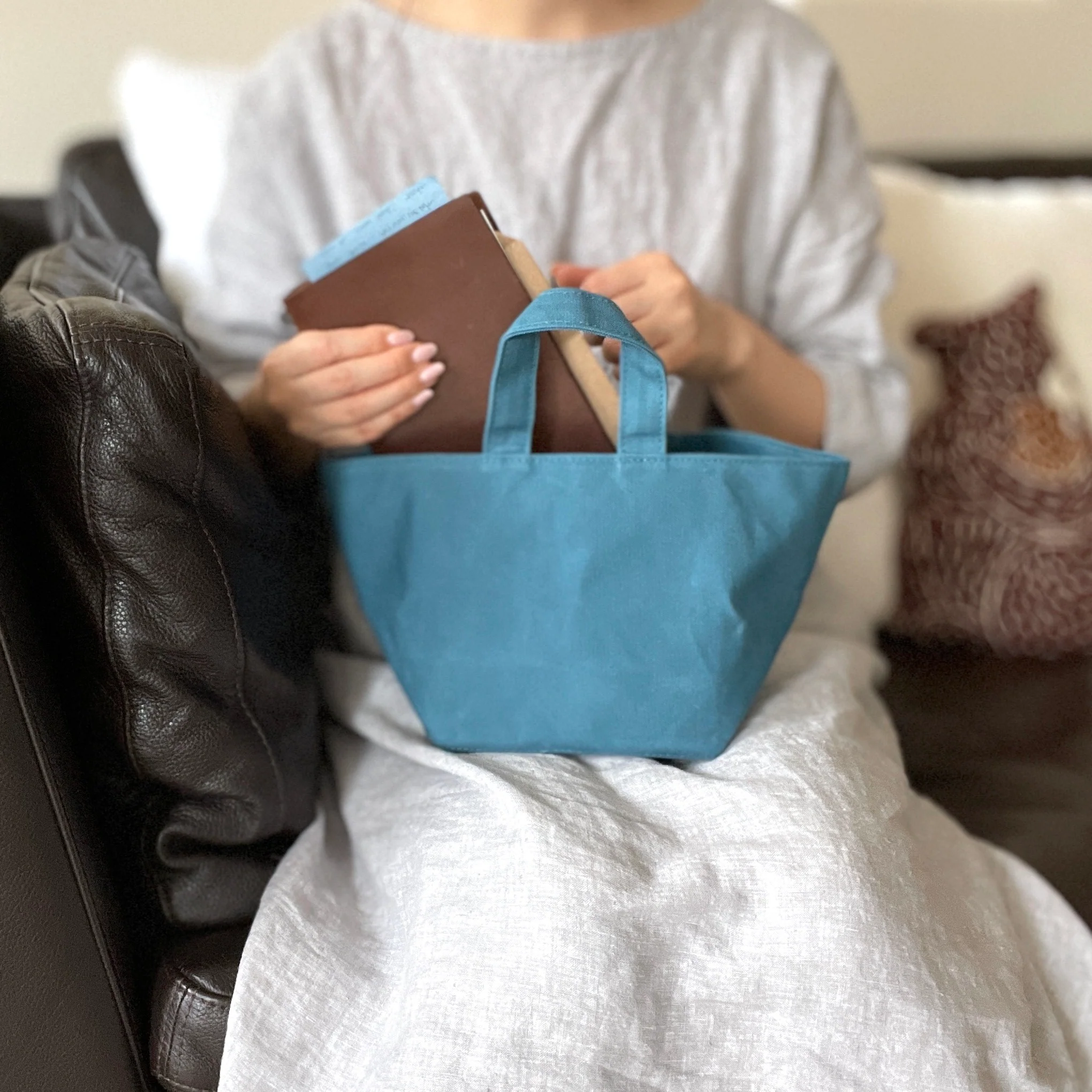 [AP] Square Tote - Image 5