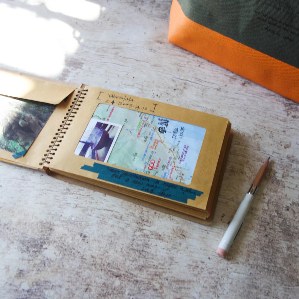 [TRC] Bee Spiral Notebook with Window - Image 6