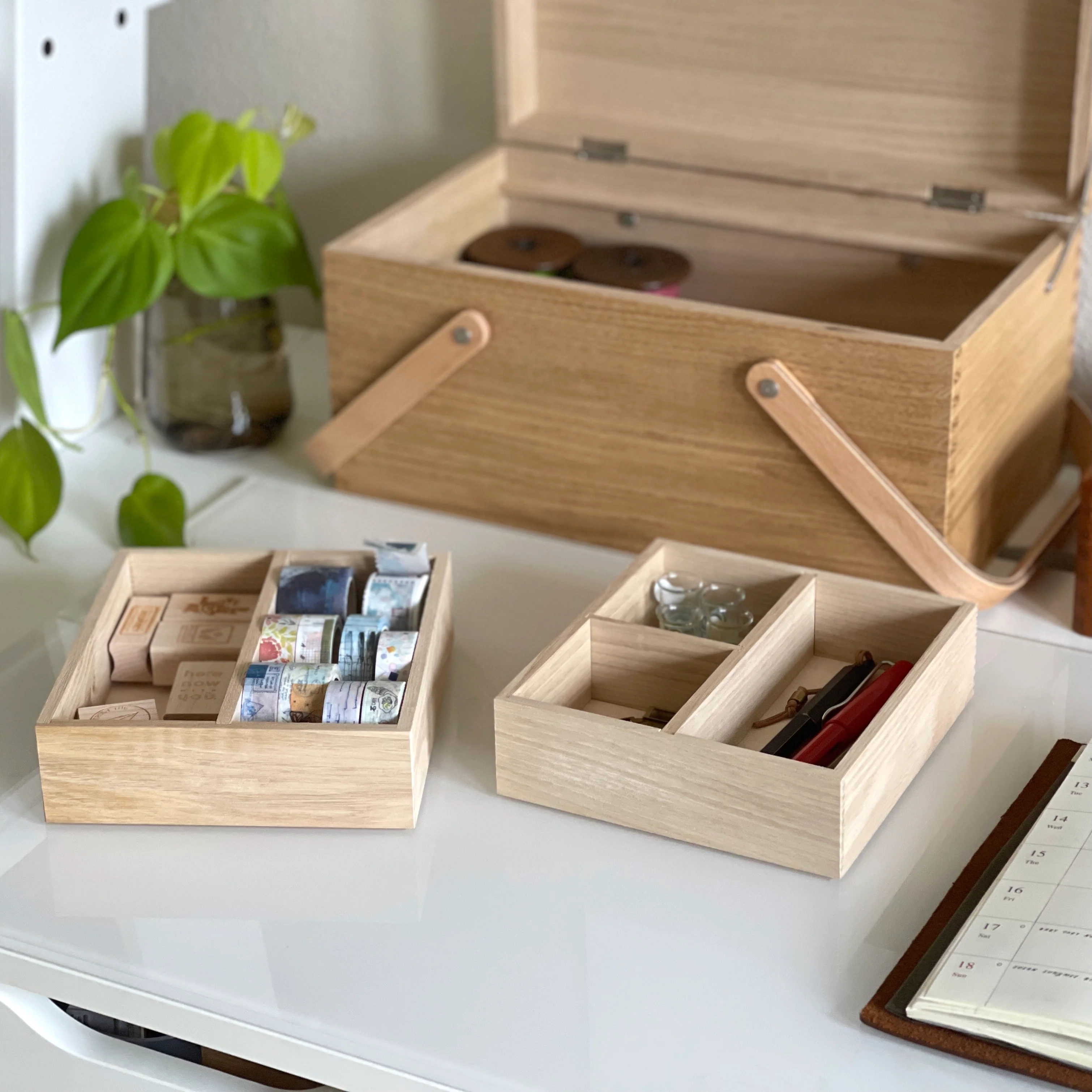[Classiky] Chestnut Sewing Box - Image 17