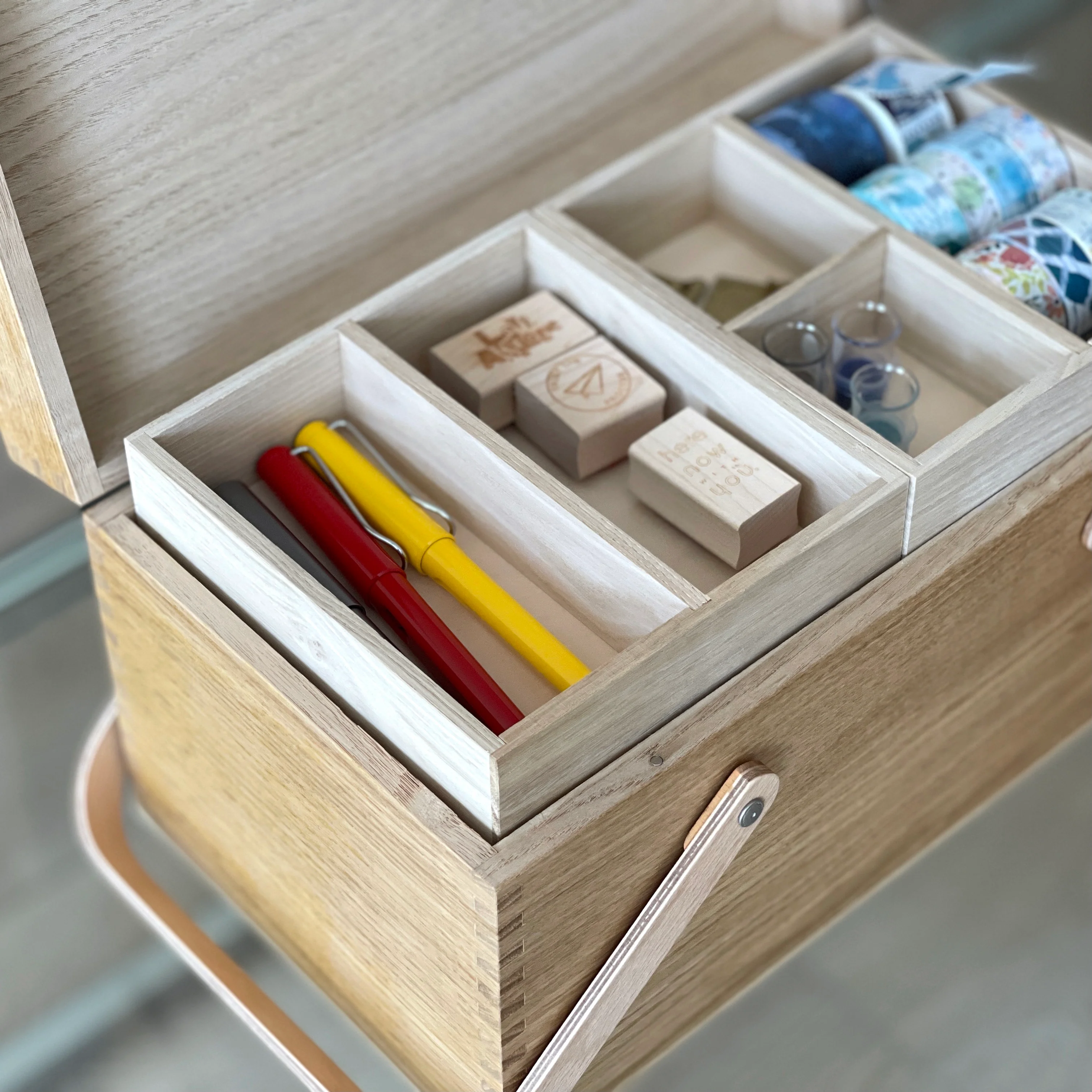 [Classiky] Chestnut Sewing Box - Image 22
