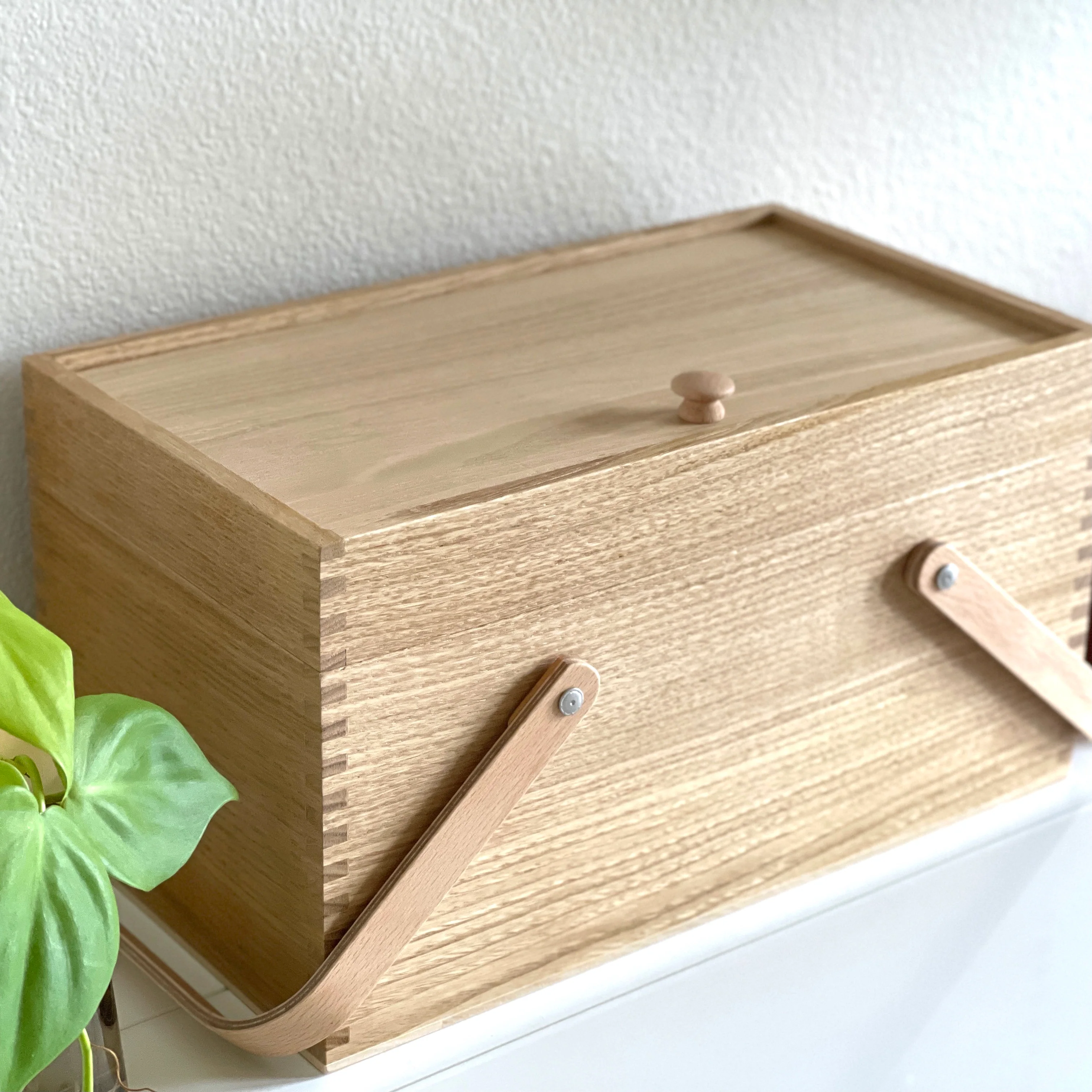 [Classiky] Chestnut Sewing Box - Image 27