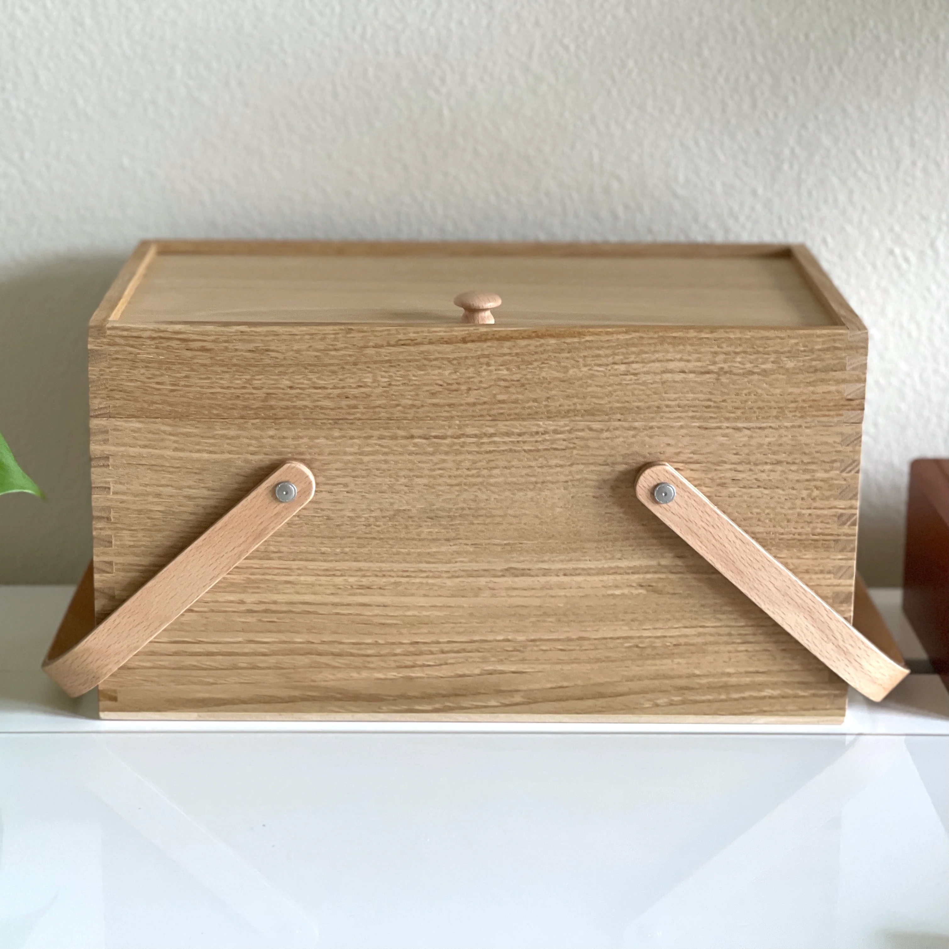 [Classiky] Chestnut Sewing Box - Image 28