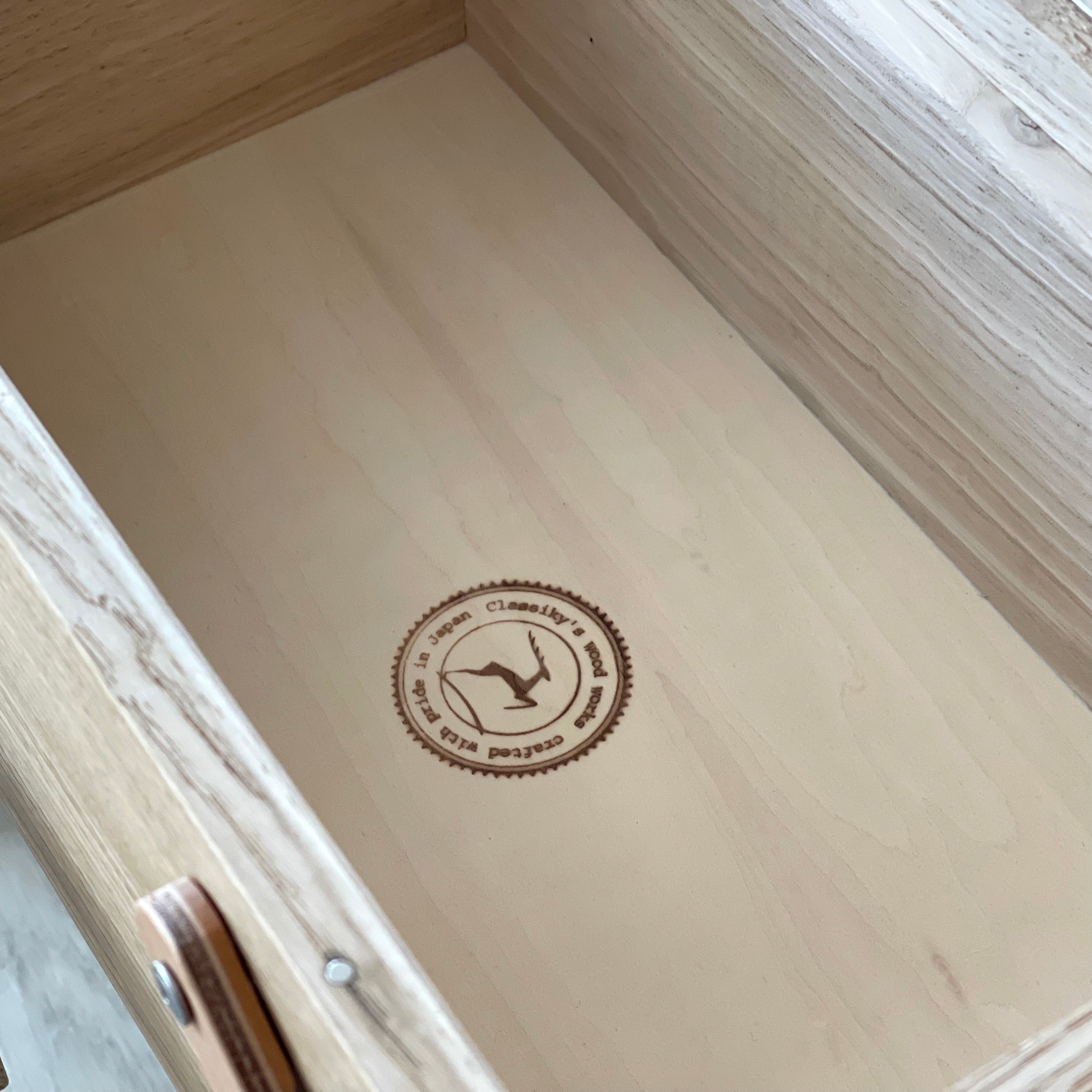 [Classiky] Chestnut Sewing Box - Image 32