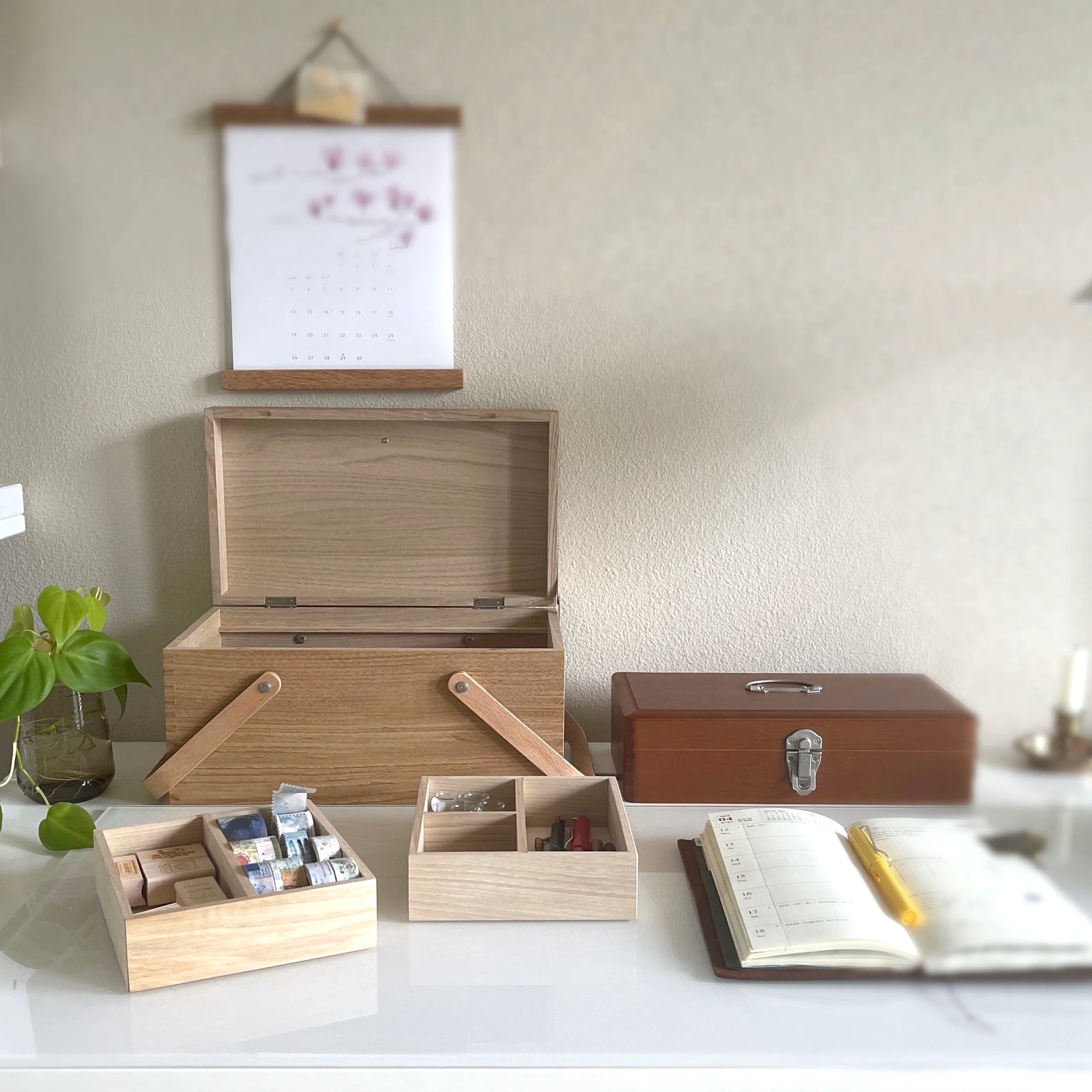 [Classiky] Chestnut Sewing Box - Image 5