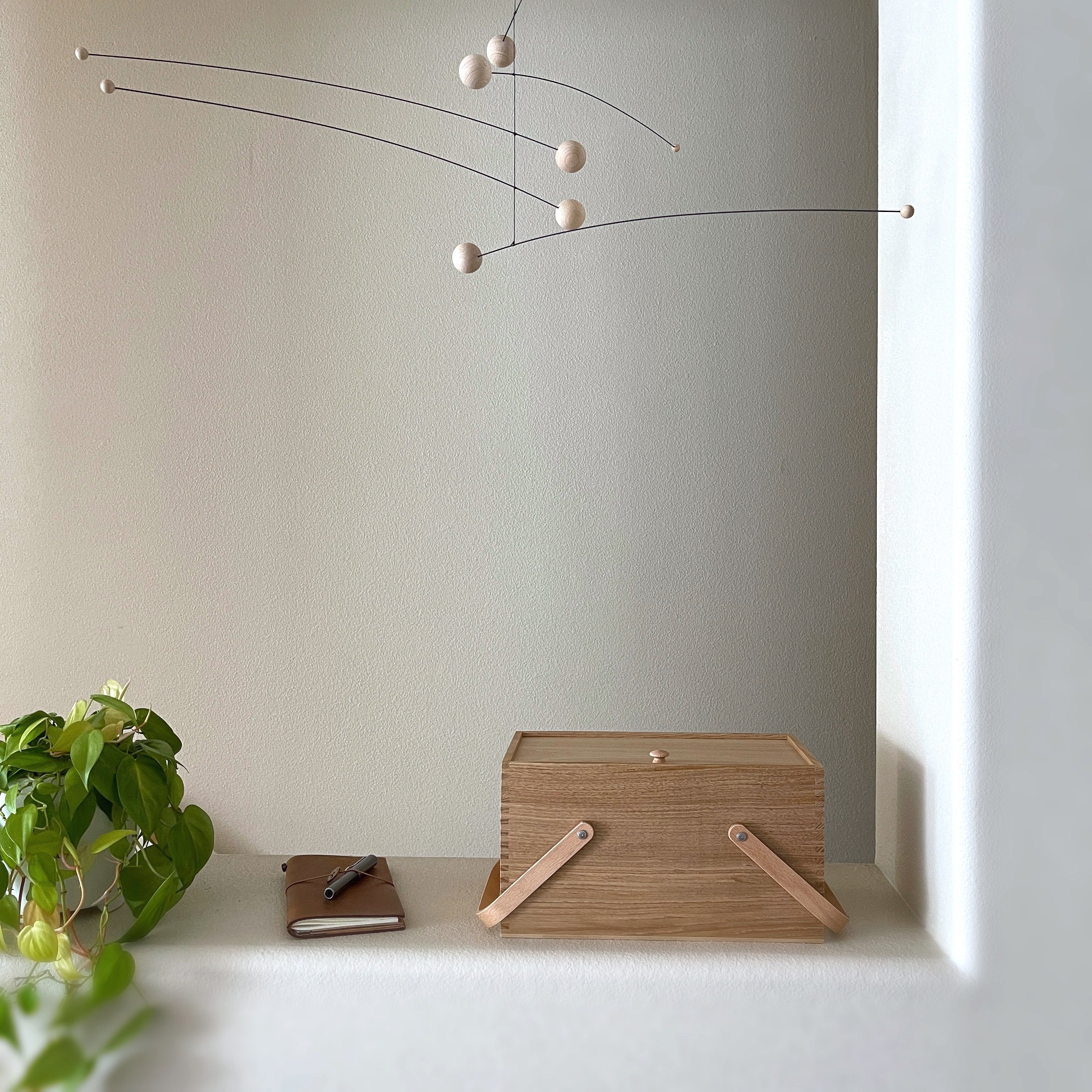 [Classiky] Chestnut Sewing Box - Image 9