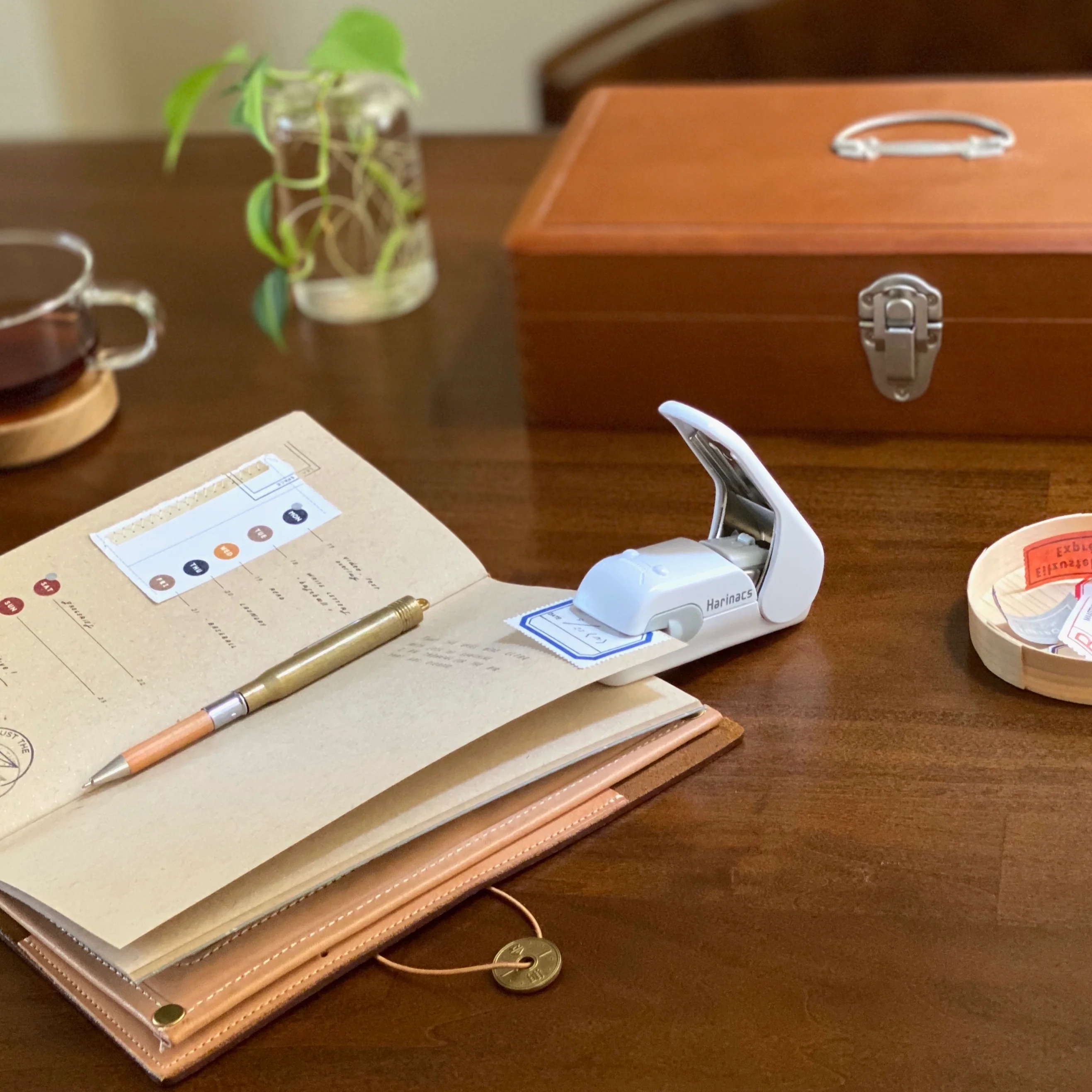 [Kokuyo] Harinacs Press //  Staple-free Stapler - Image 5