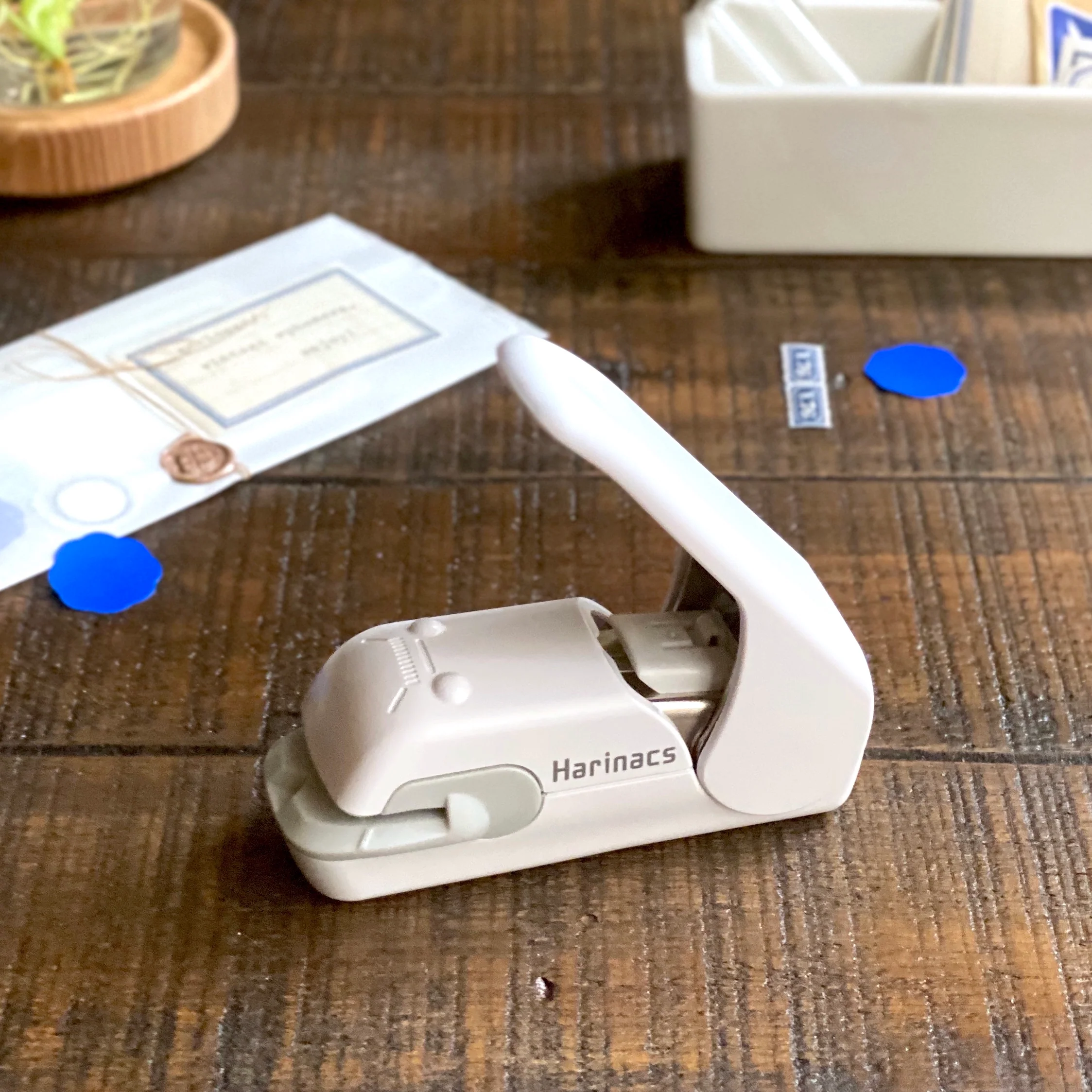 [Kokuyo] Harinacs Press //  Staple-free Stapler - Image 6