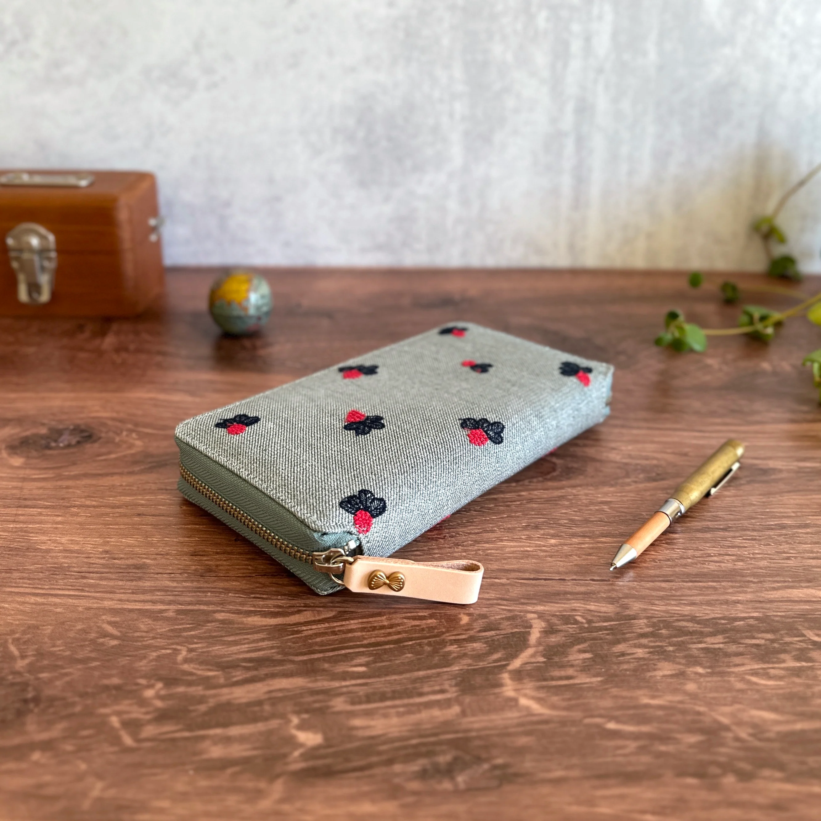 [Hobonichi Cover] mina perhonen light berry (Weeks) - Image 4