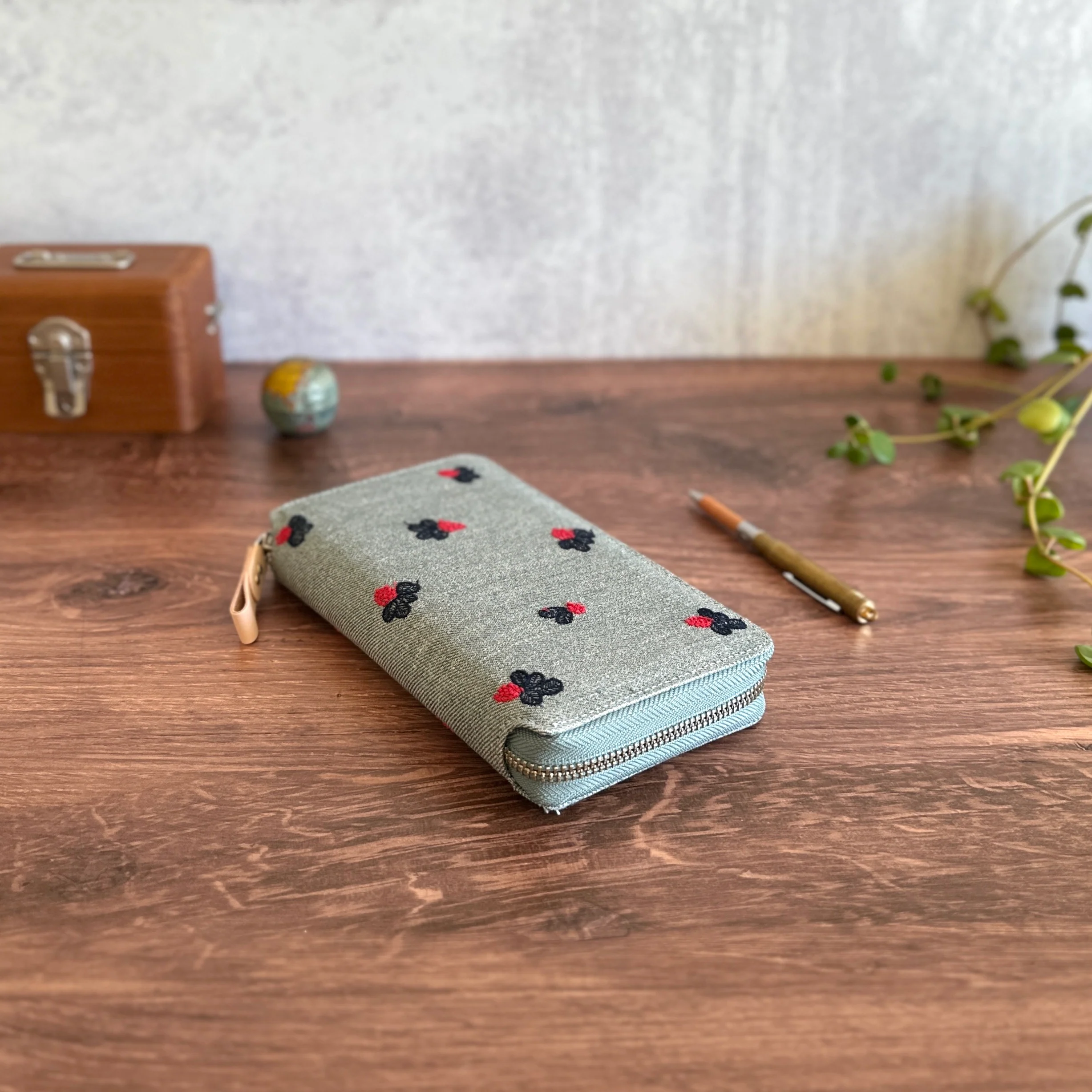 [Hobonichi Cover] mina perhonen light berry (Weeks) - Image 5