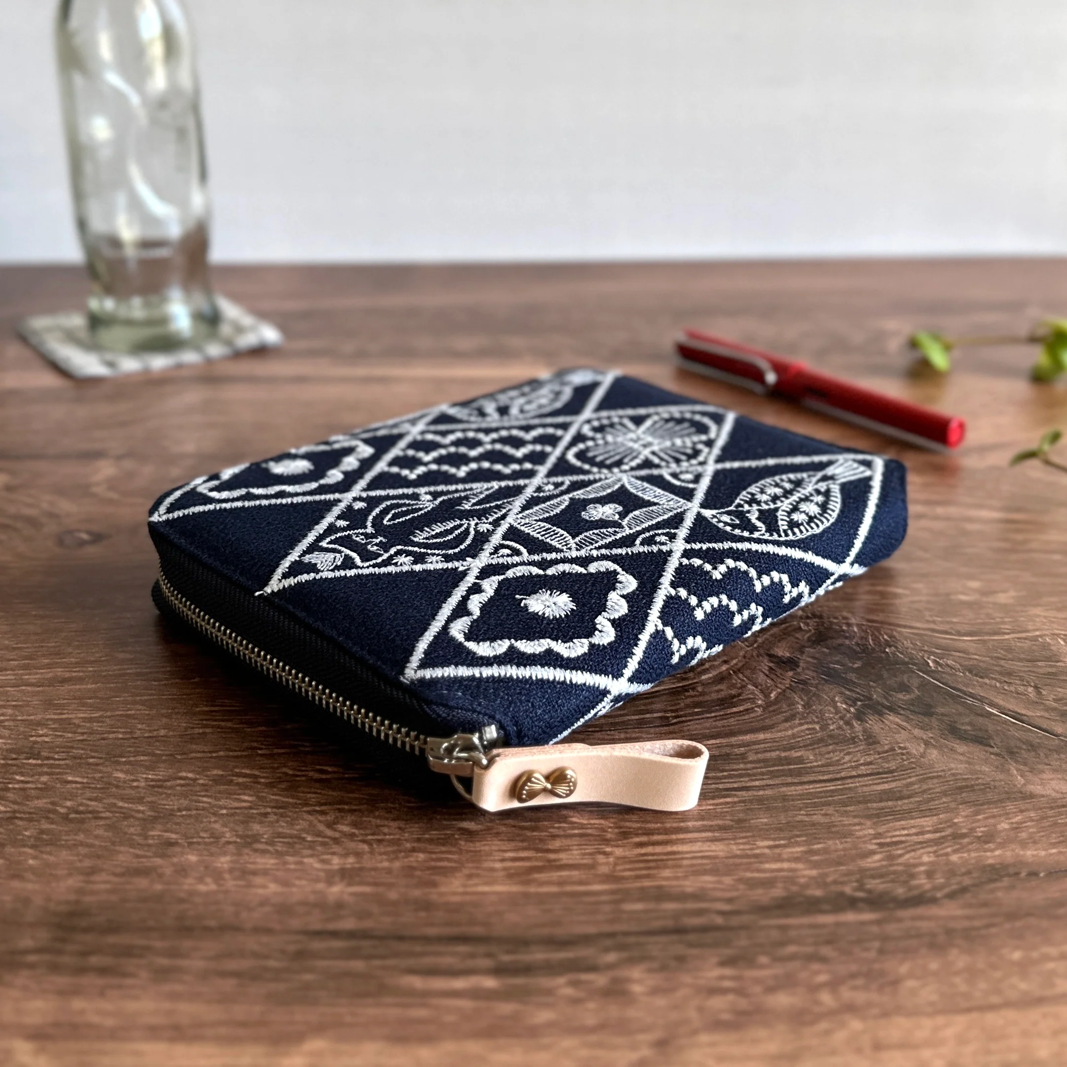 [Hobonichi Cover] mina perhonen symphony (A6) - Image 4