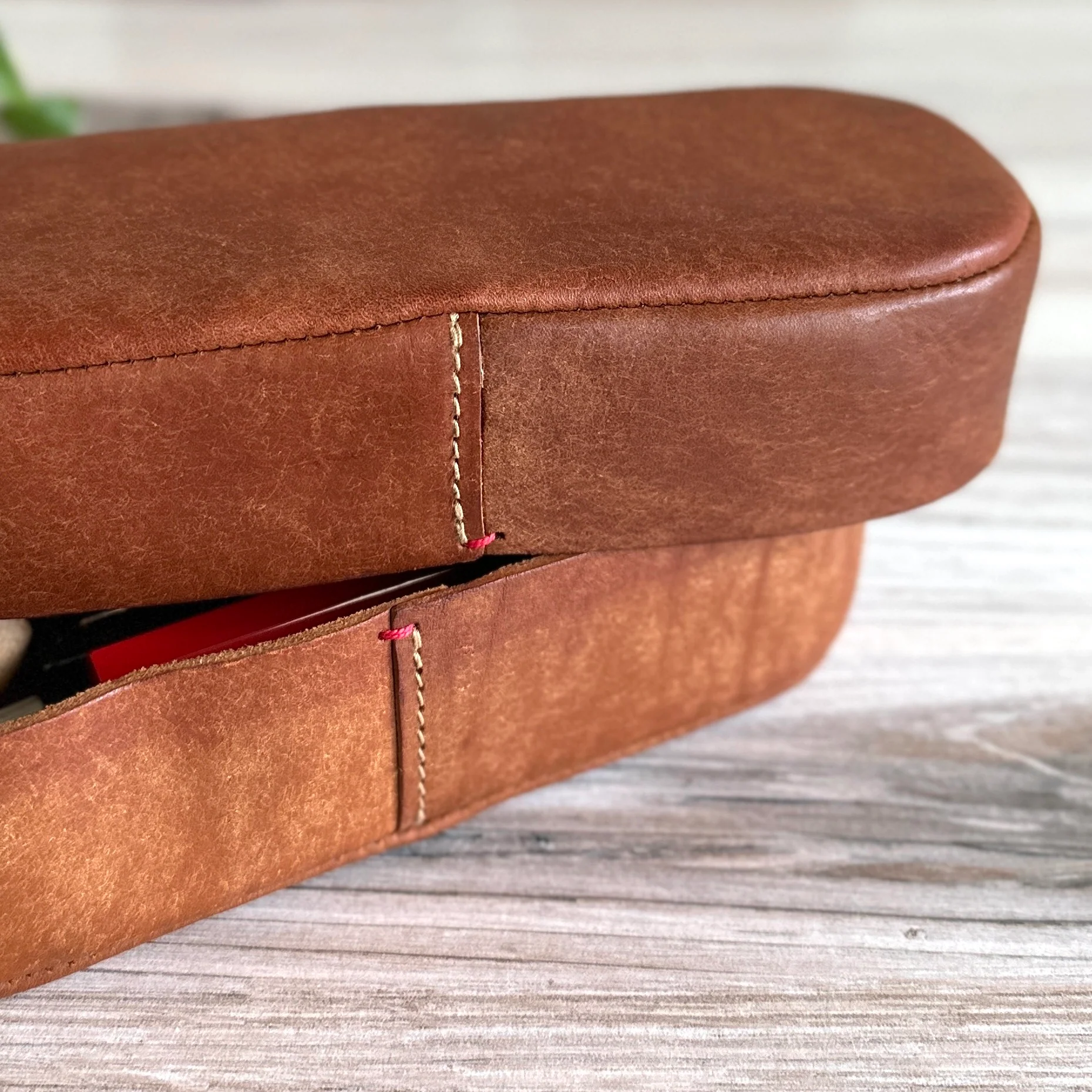 [Classiky] Oval Leather Box - Image 12