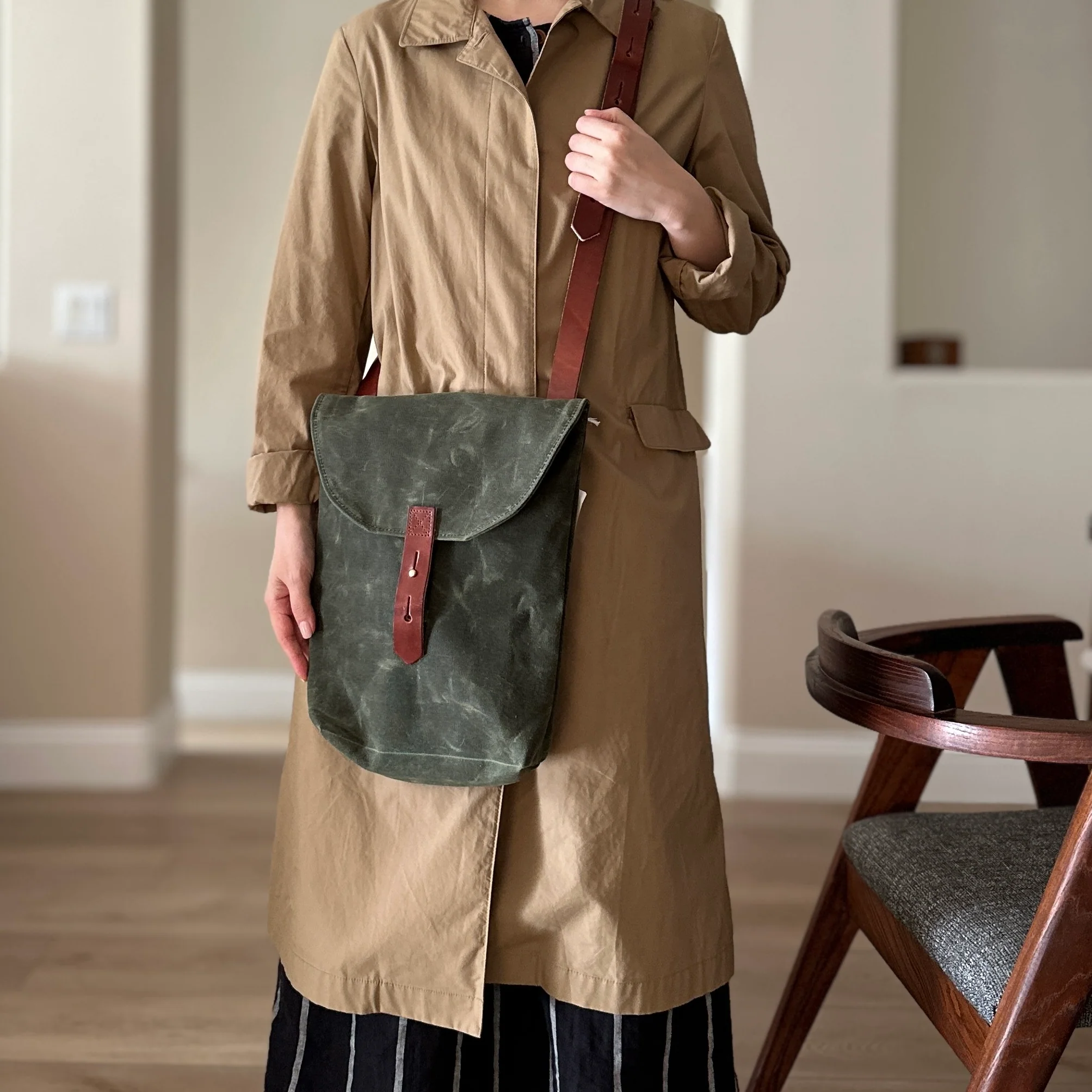 [Peg and Awl ] The Hunter Satchel - Image 8