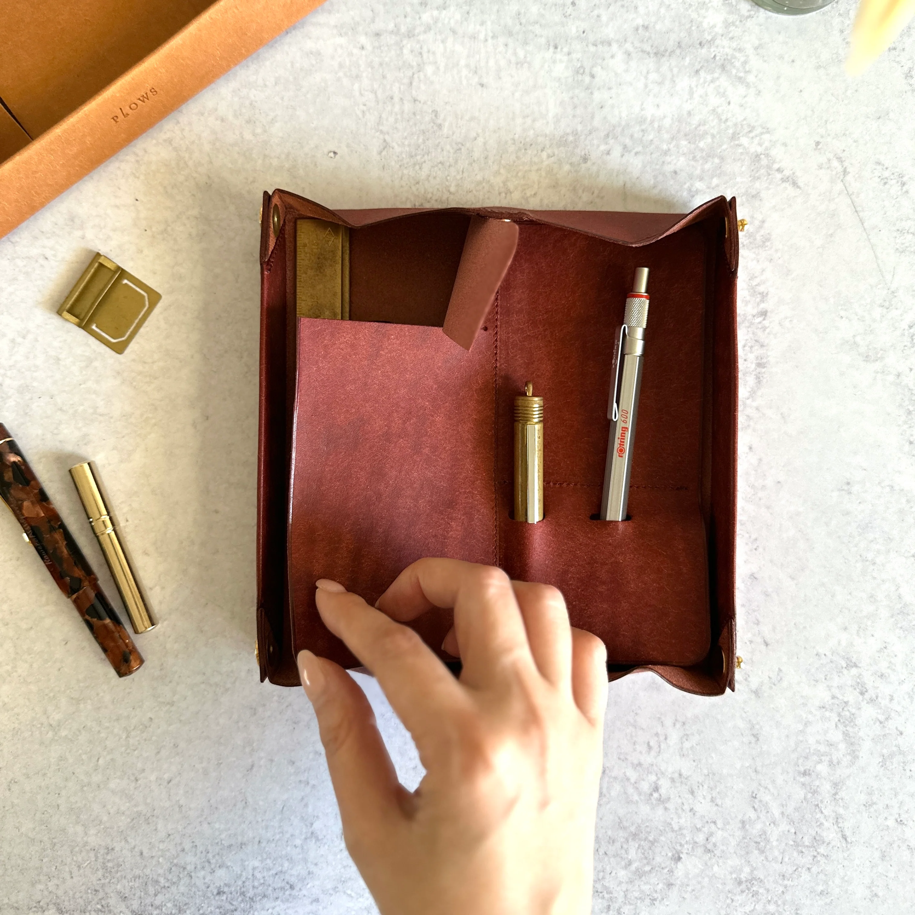 [Plows] Dritto Pen Roll [Large] - Image 9