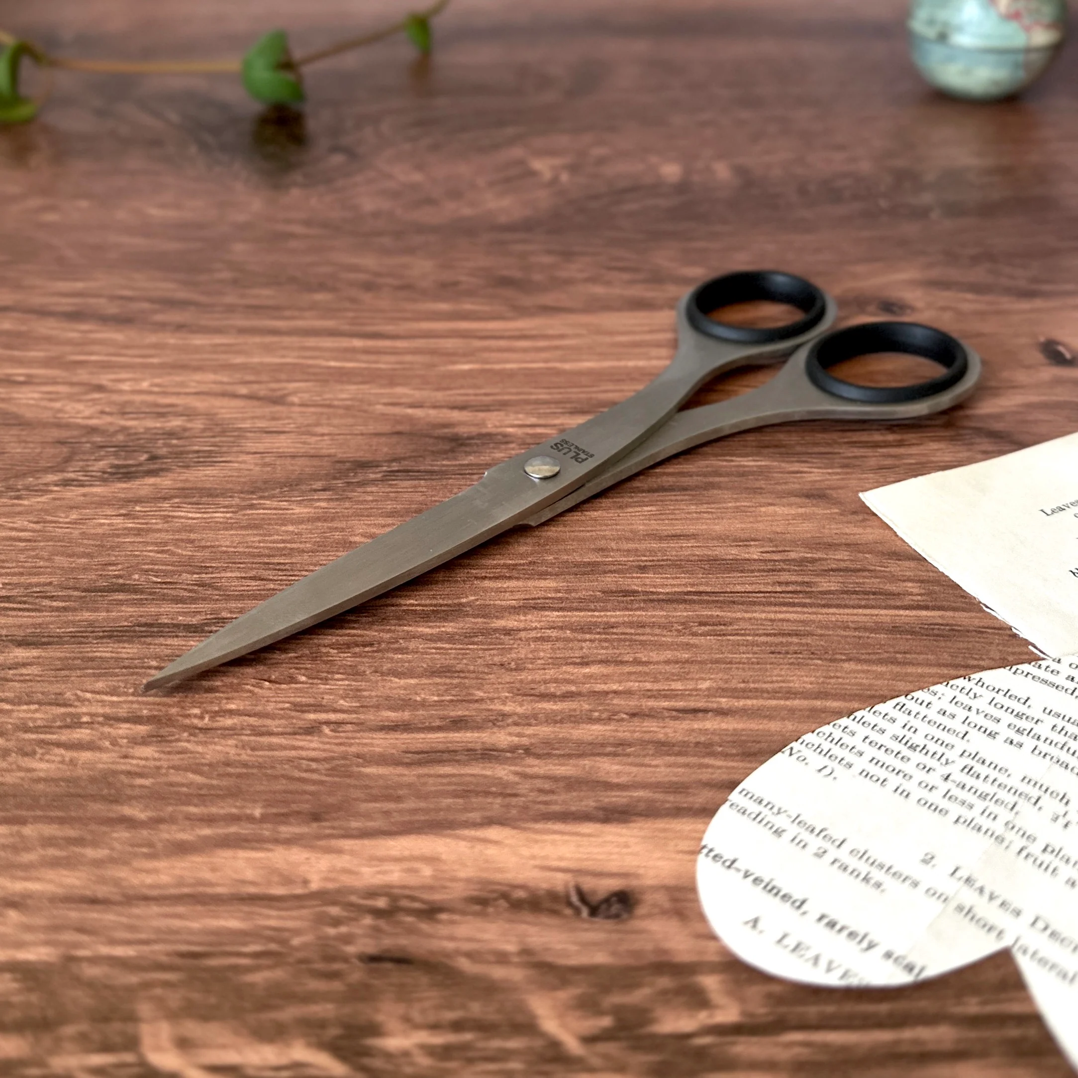 [Plus] Stainless Steel Scissors - Image 6