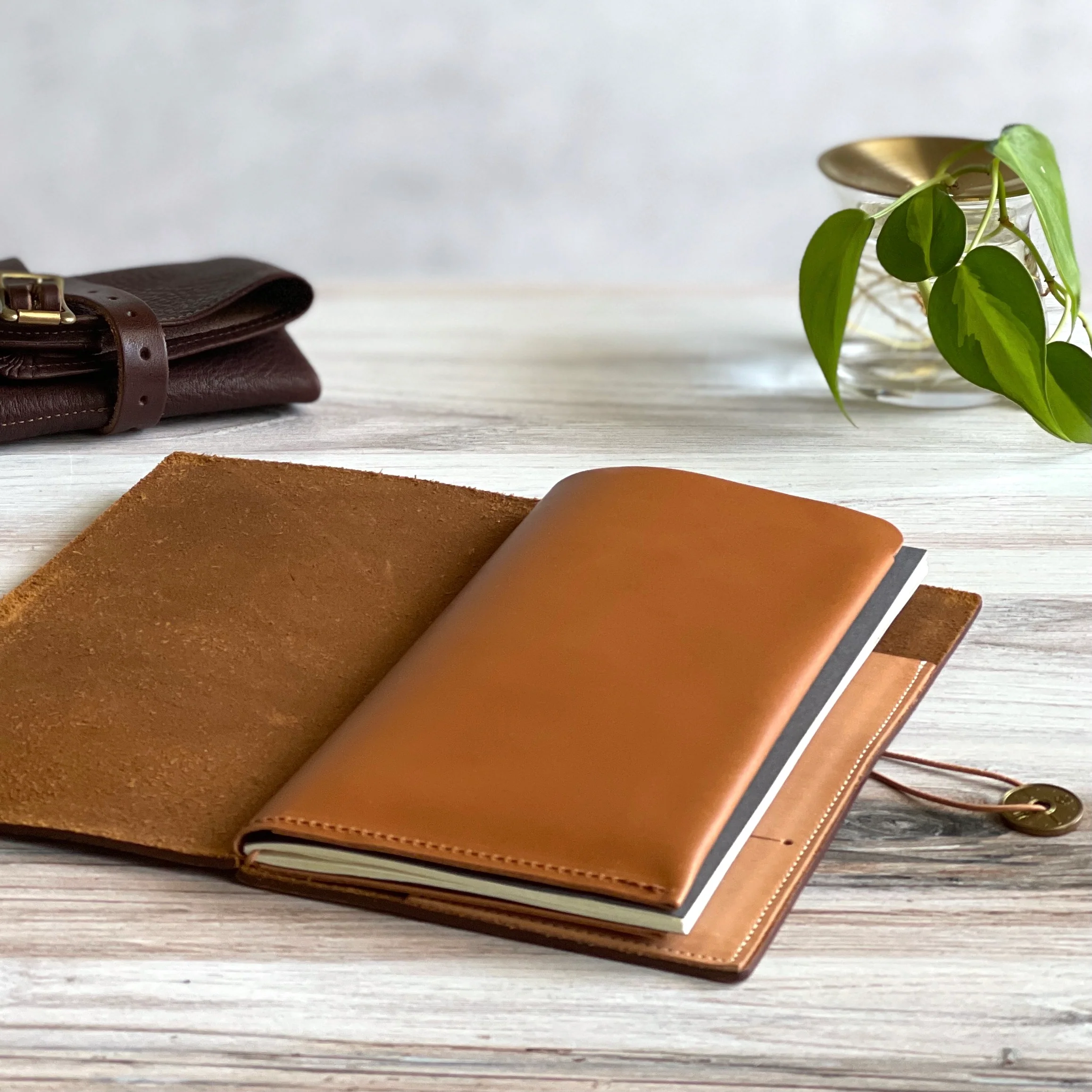 [BKx1.61] Portfolio Folder // Saddle Tan (Regular) - Image 7
