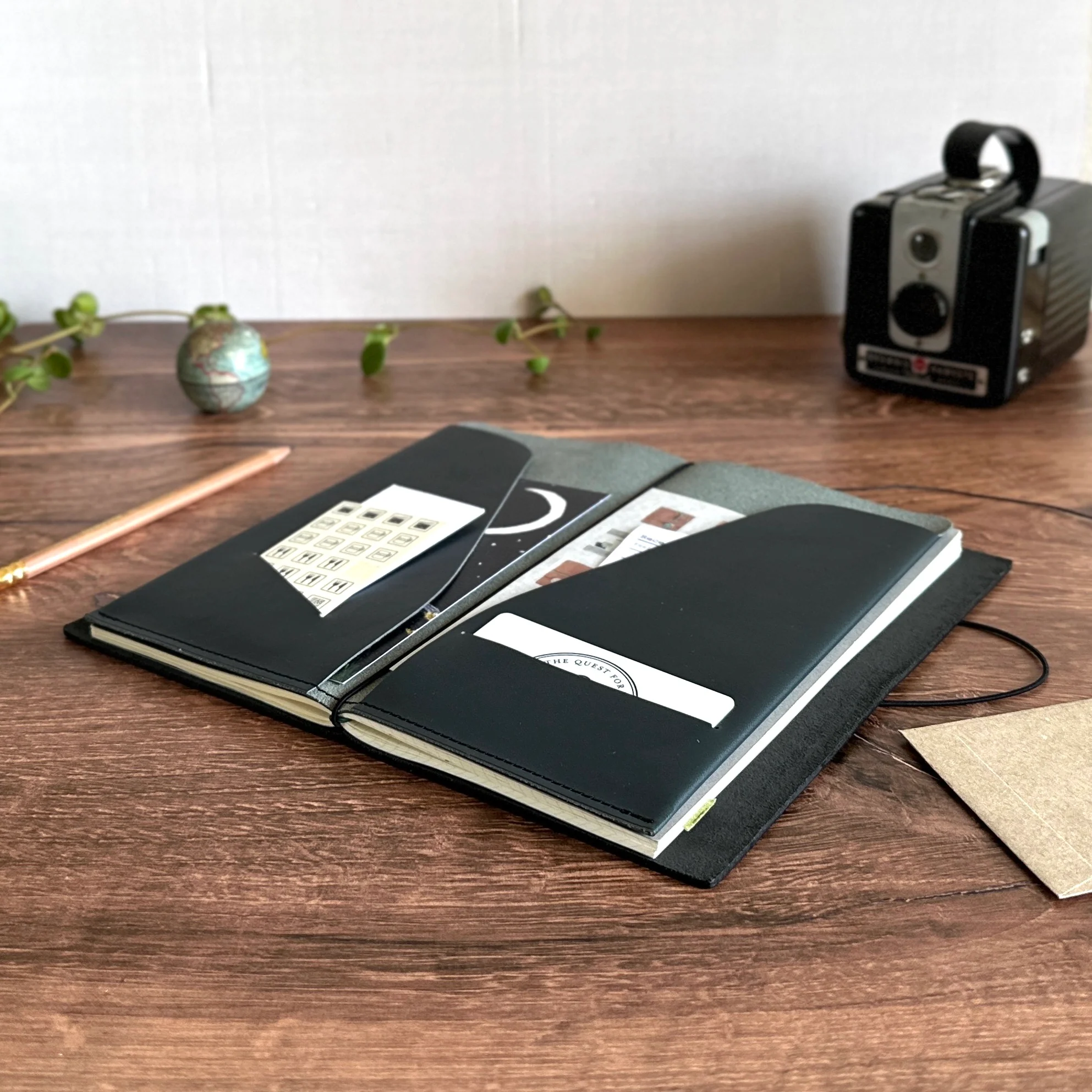 [BKx1.61] Portfolio Folder // Navy (Regular) - Image 2