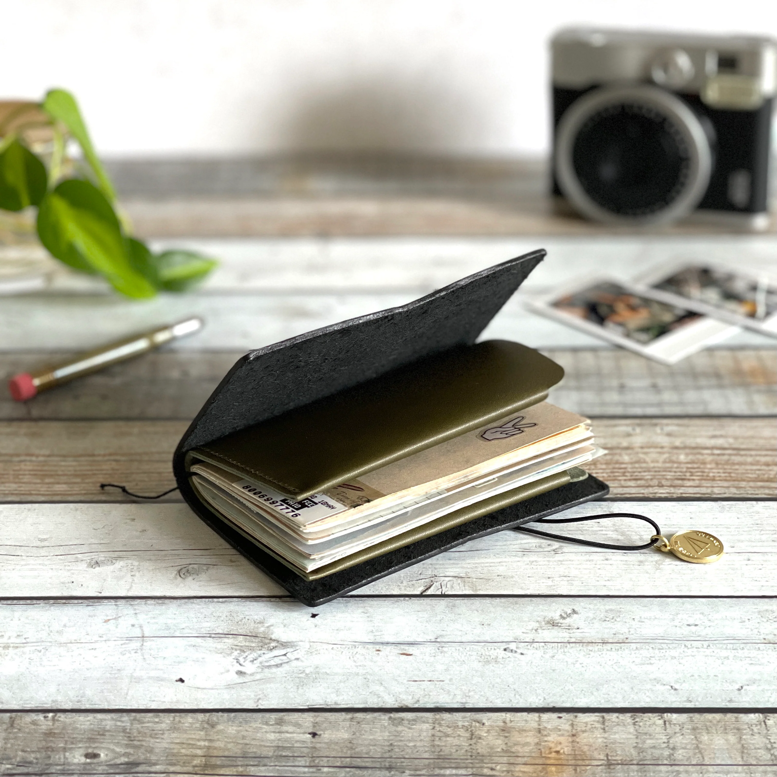[BKx1.61] Portfolio Folder // Olive (Passport) - Image 8