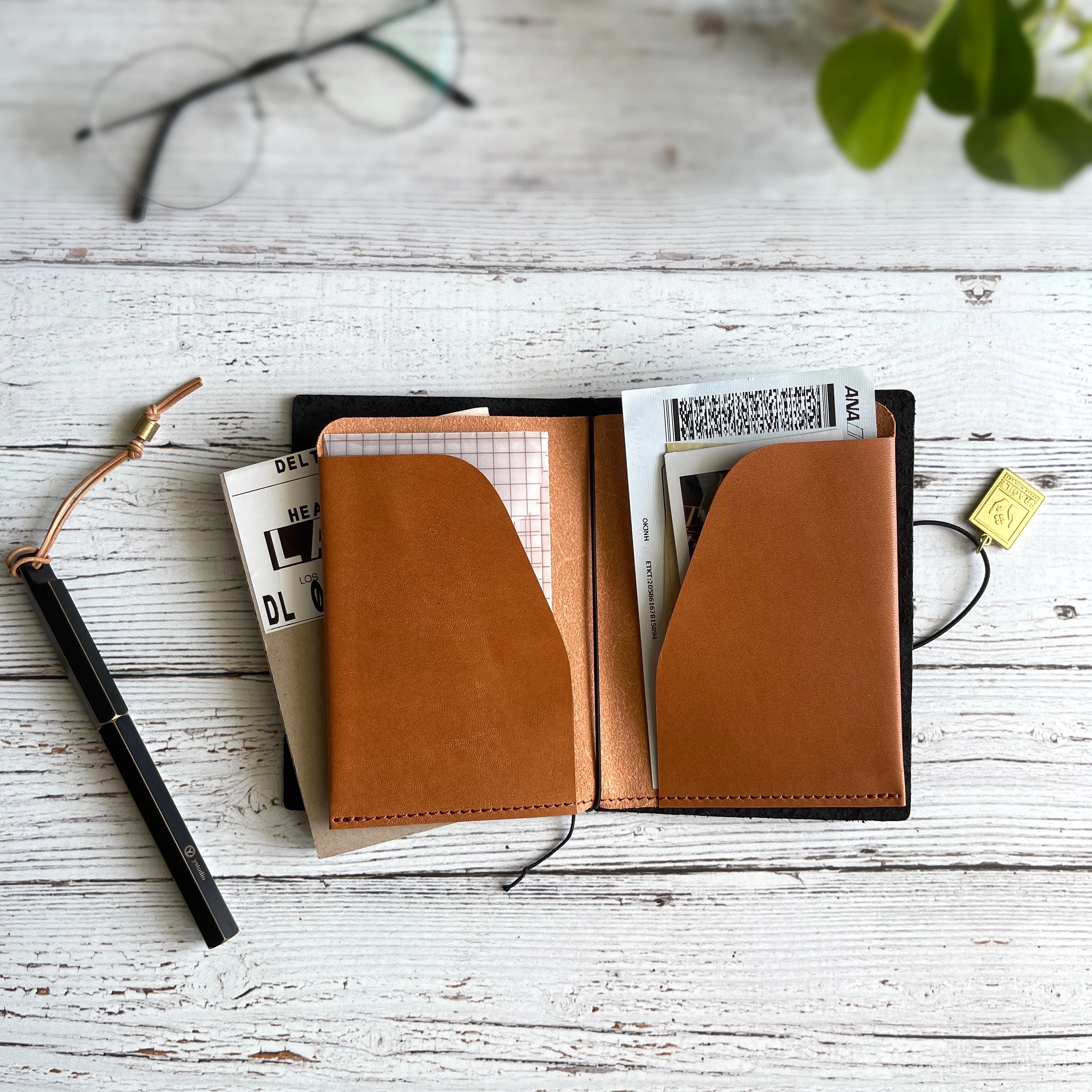 [BKx1.61] Portfolio Folder // Saddle Tan (Passport) - Image 4