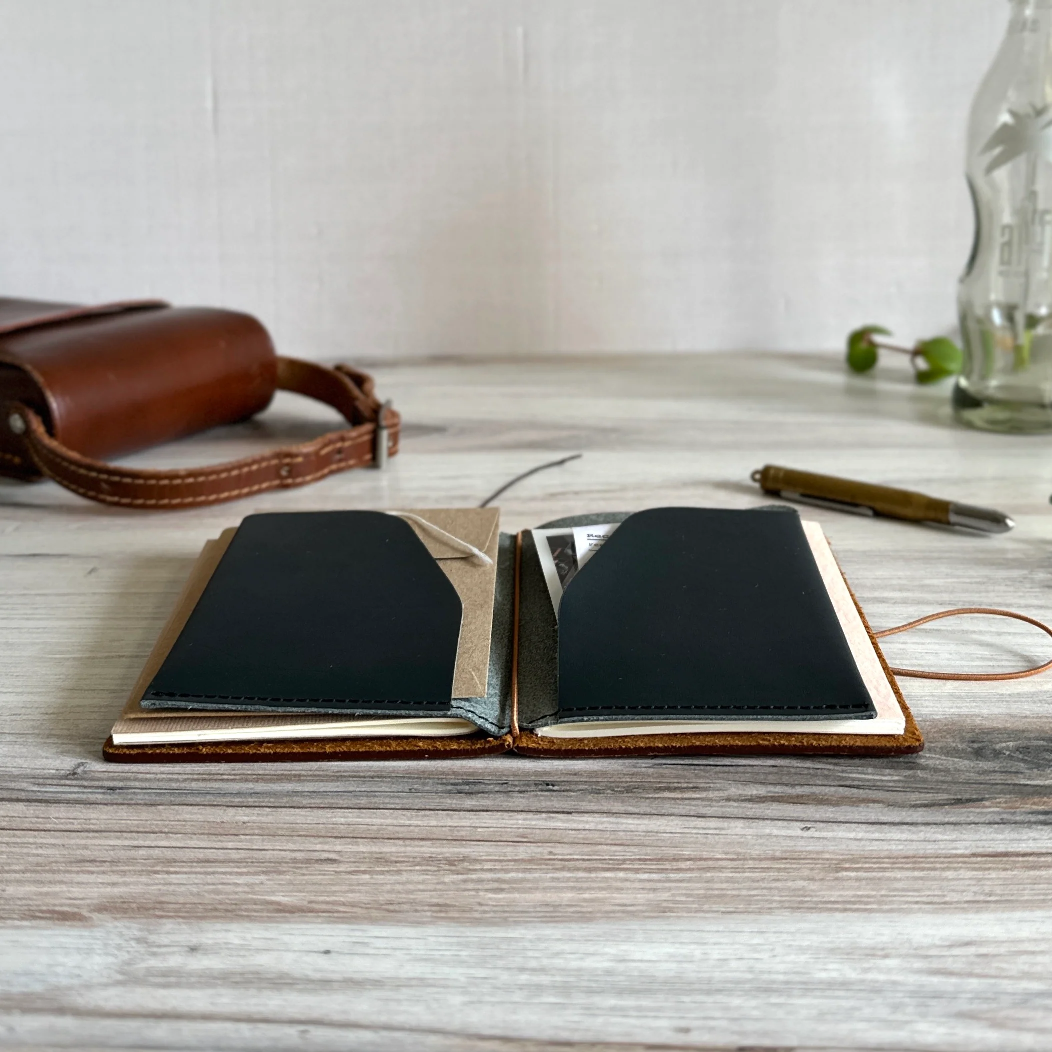[BKx1.61] Portfolio Folder // Navy (Passport) - Image 5