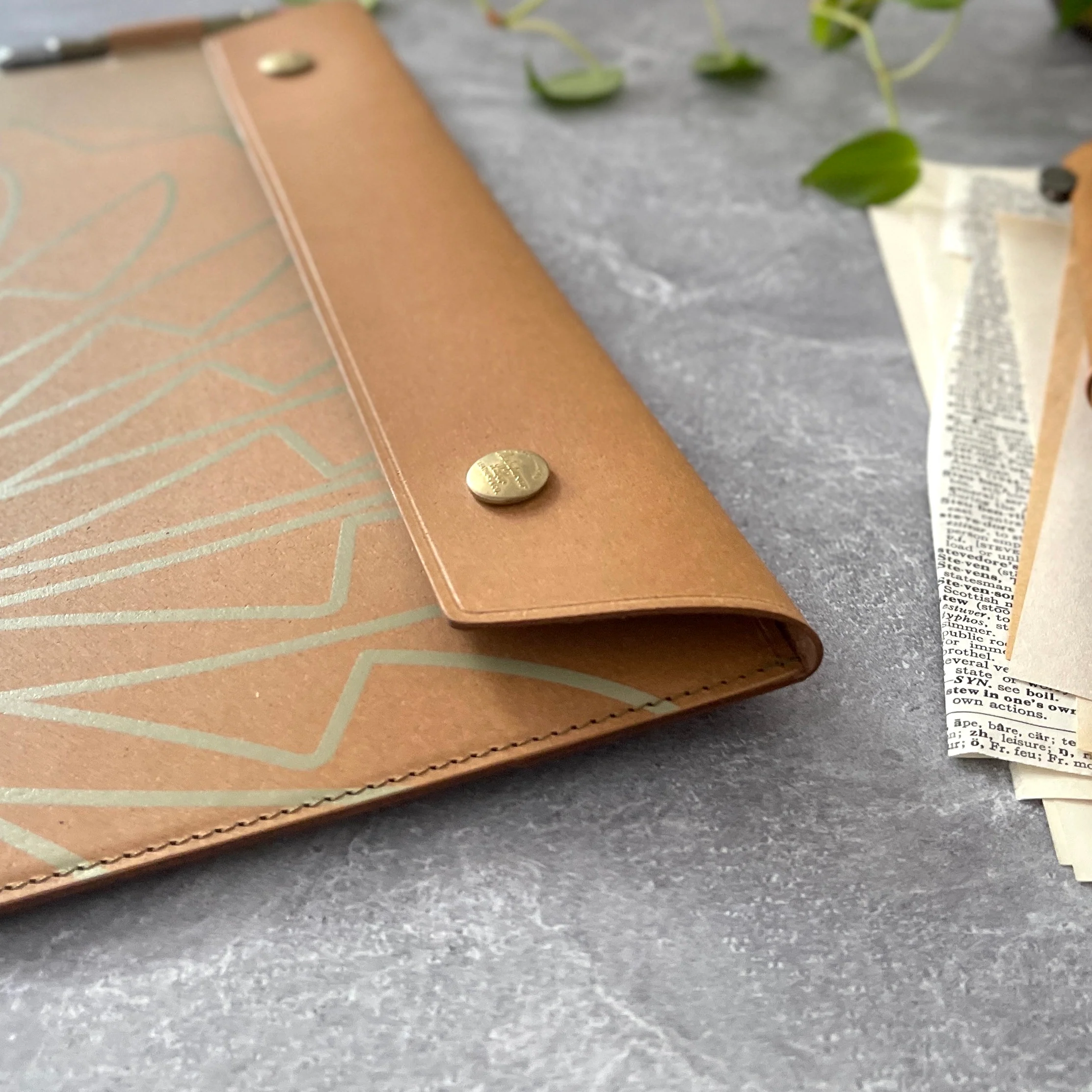 [TSL] Recycled Leather Document Case - Image 10