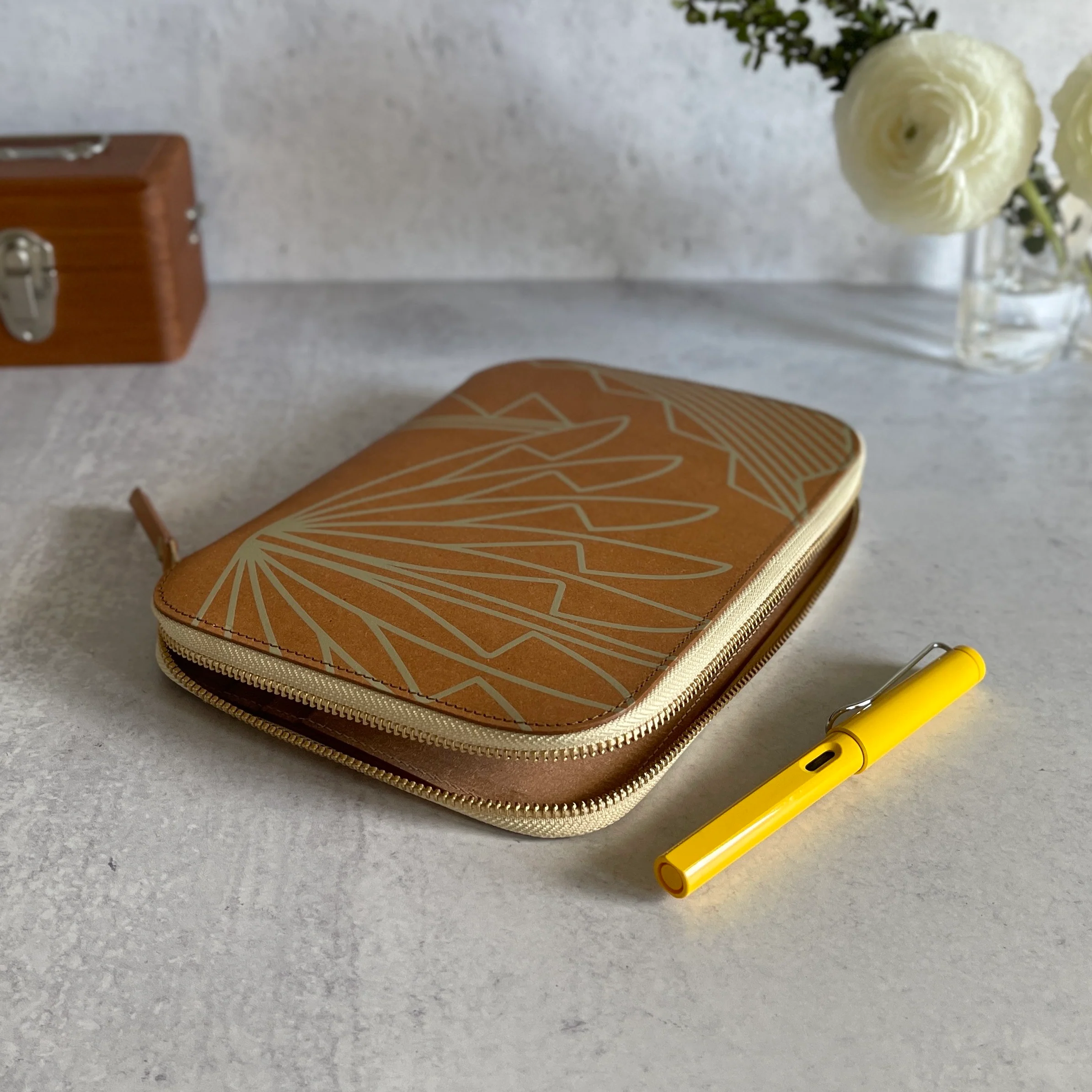 [TSL] Recycled Leather Zip Organizer // Celadon - Image 10