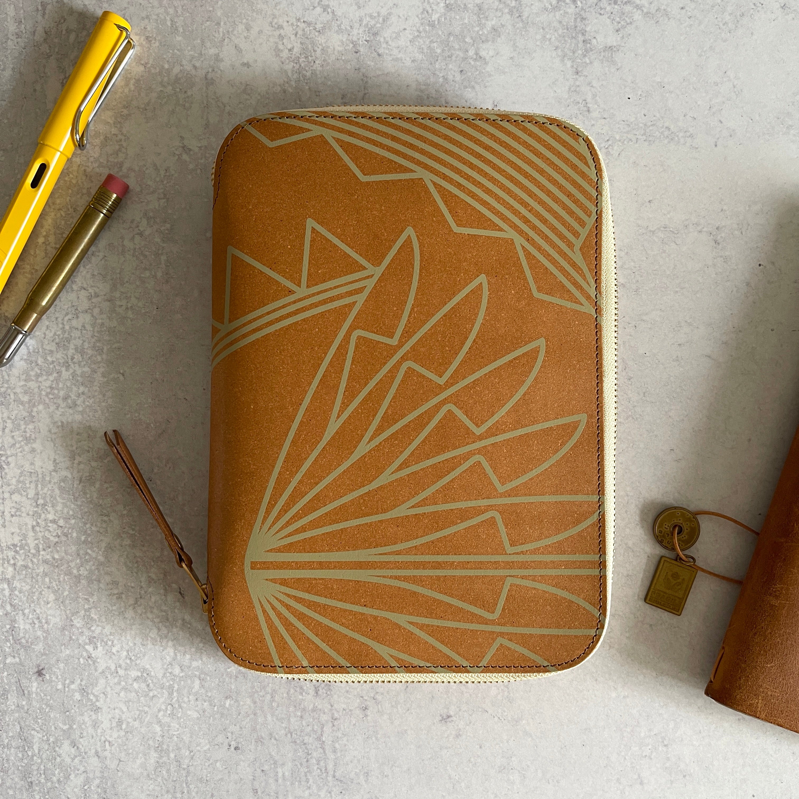 [TSL] Recycled Leather Zip Organizer // Celadon - Image 3