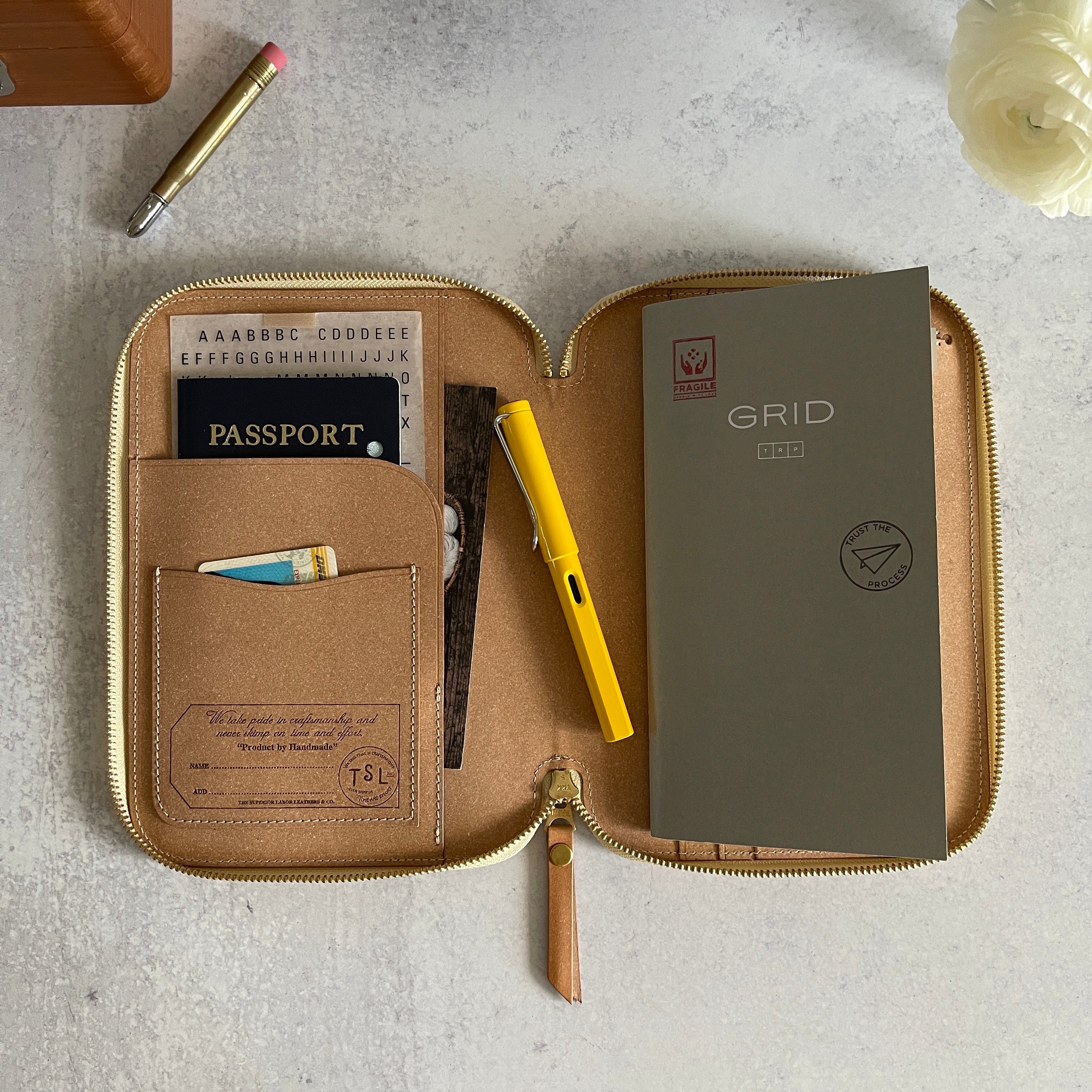 [TSL] Recycled Leather Zip Organizer // Celadon - Image 5