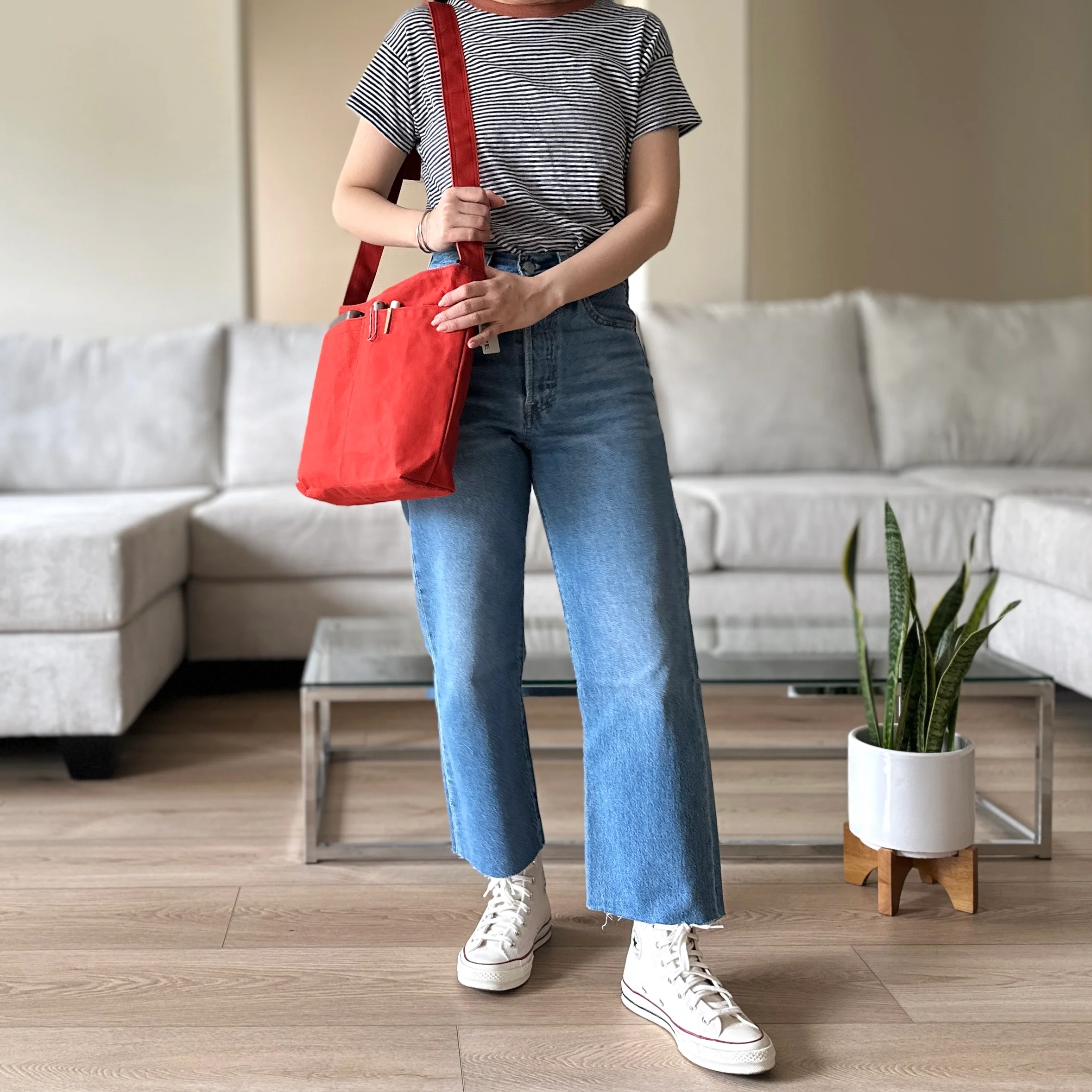 [AP] Safari Shoulder Bag (Small) - Image 6