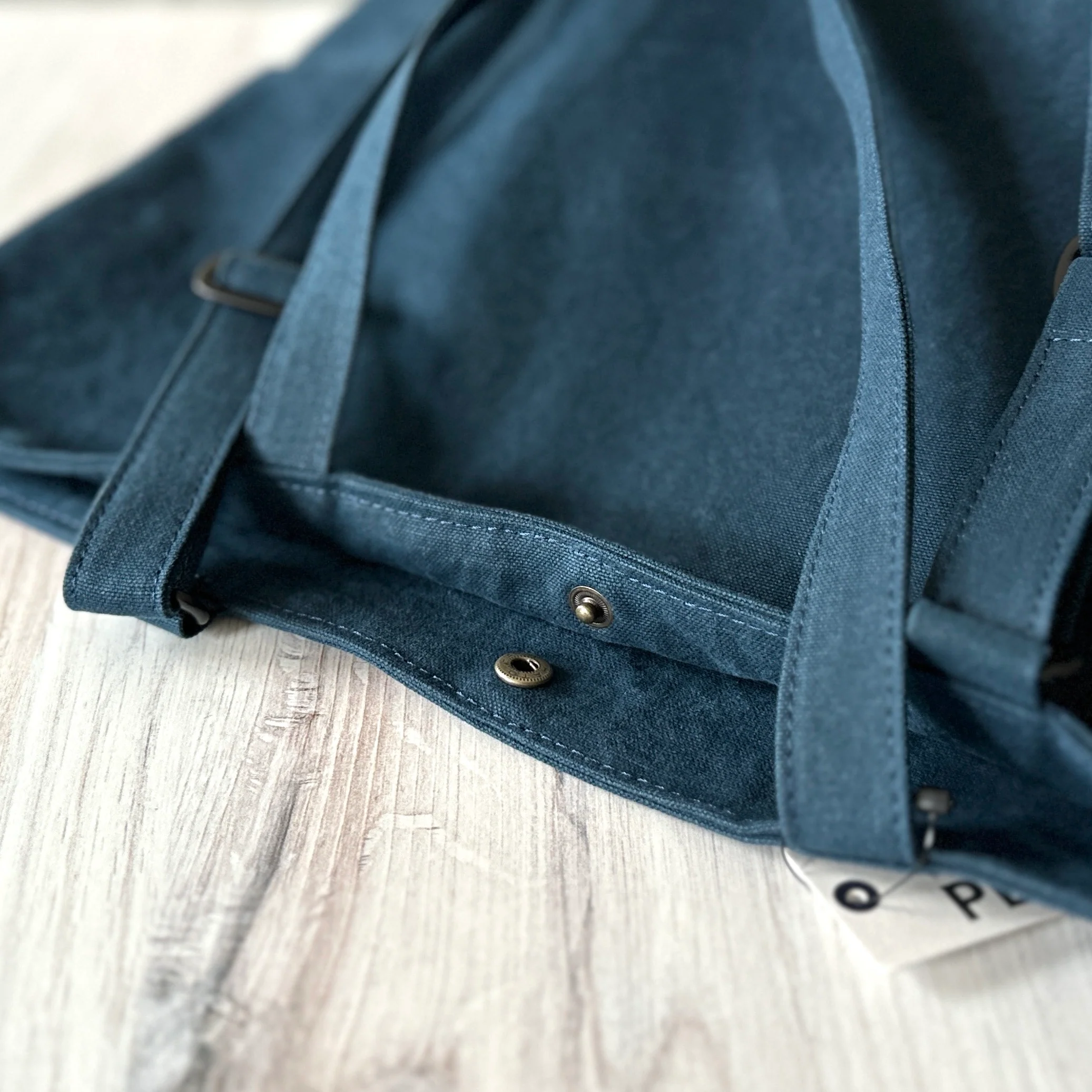 [AP] Slide Bag (Large) - Image 7