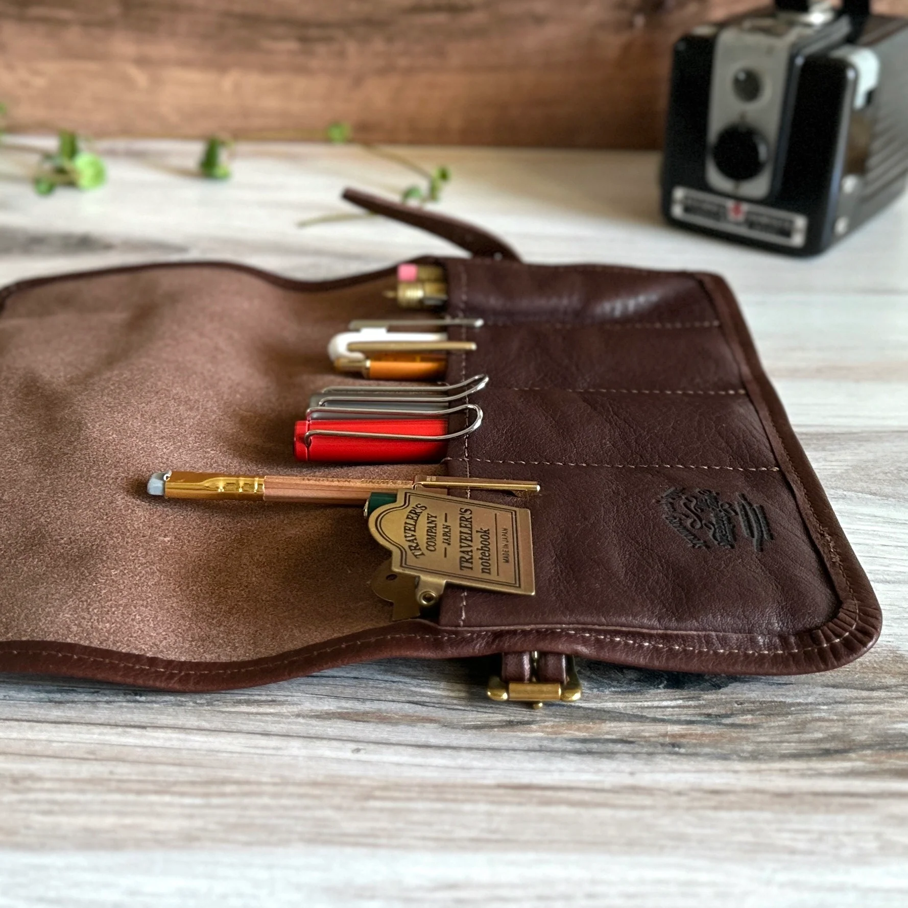 [TSL] Leather Pen Roll - Image 15
