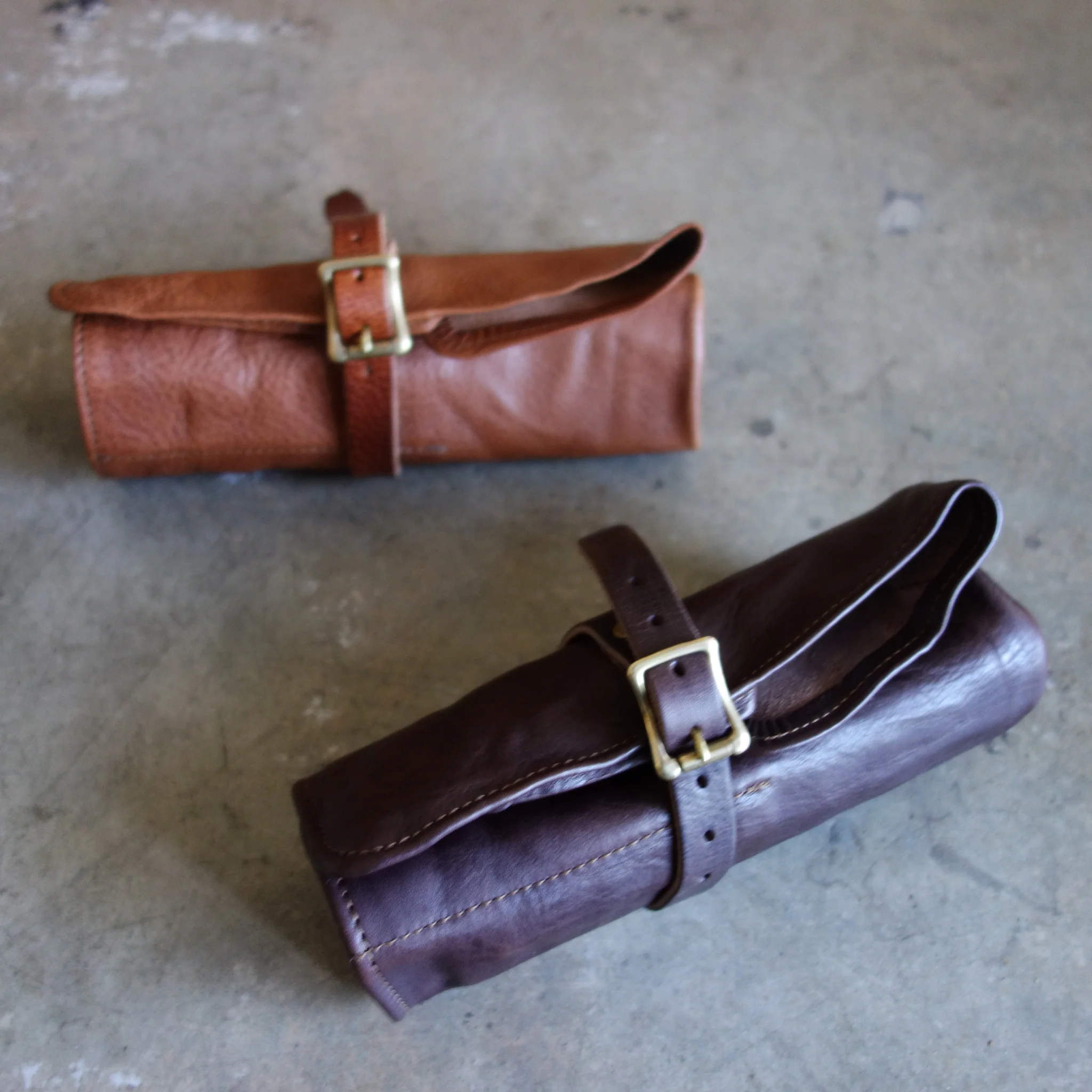 [TSL] Leather Pen Roll - Image 18