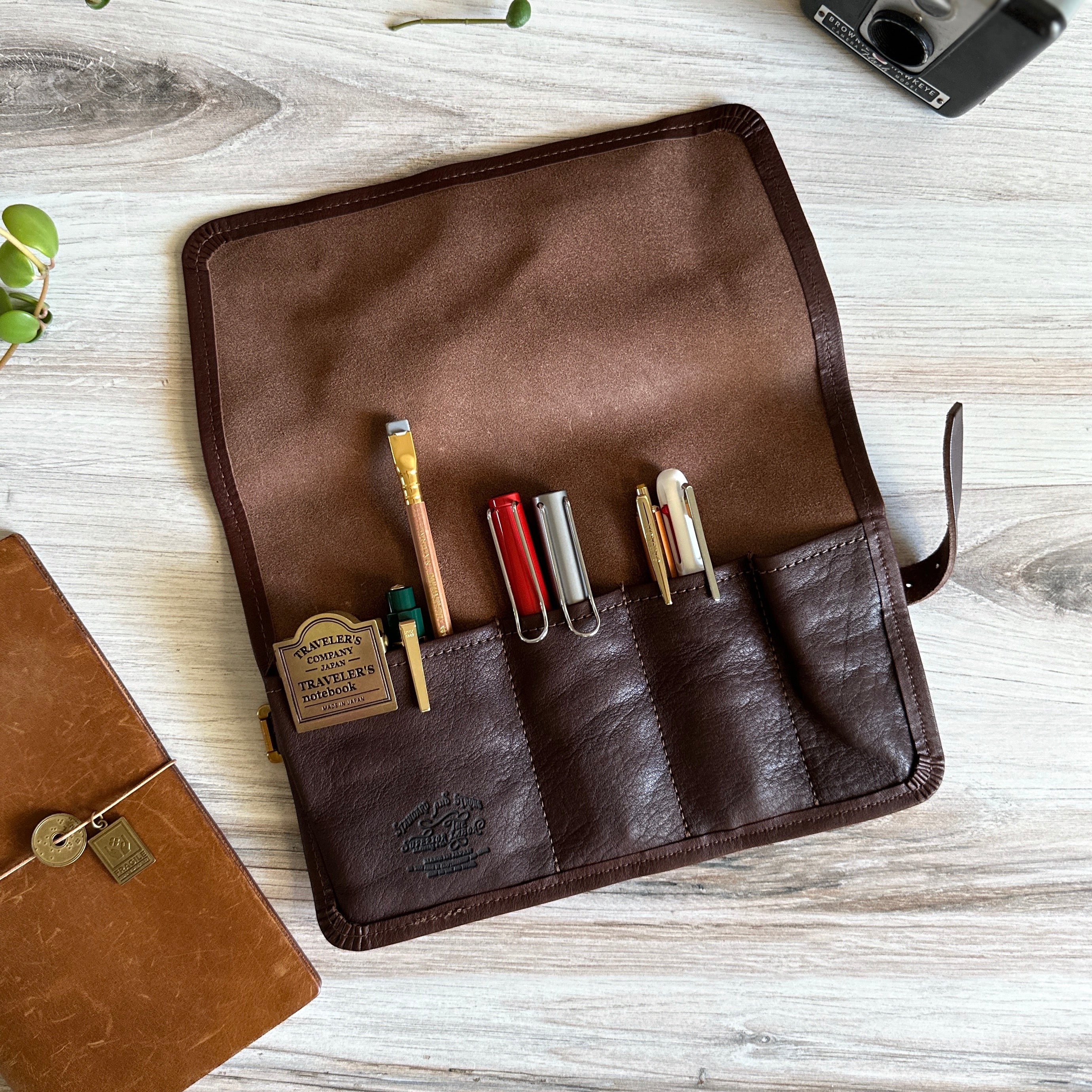 [TSL] Leather Pen Roll - Image 3