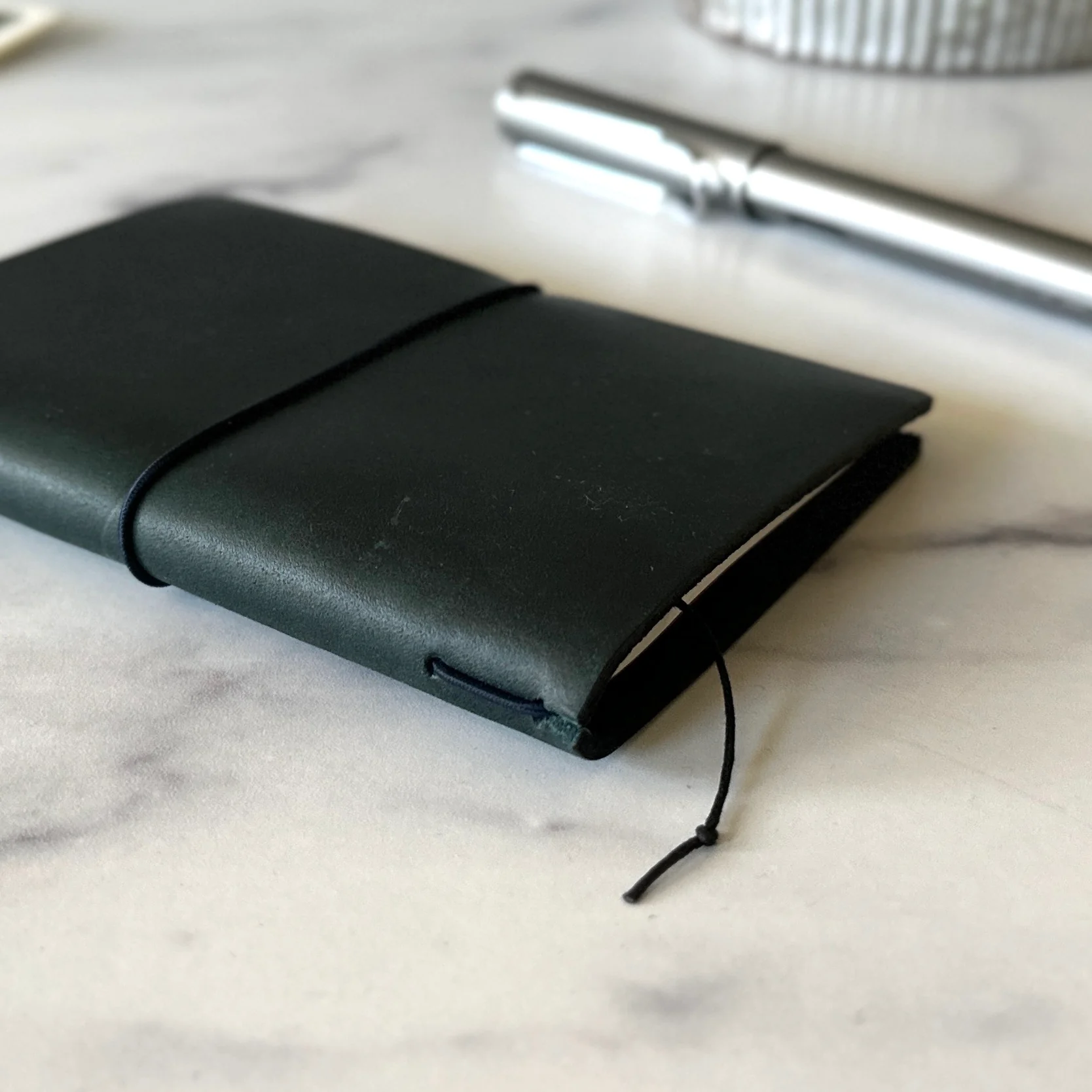 [TRC] Traveler's Notebook // Blue (PASSPORT) - Image 15