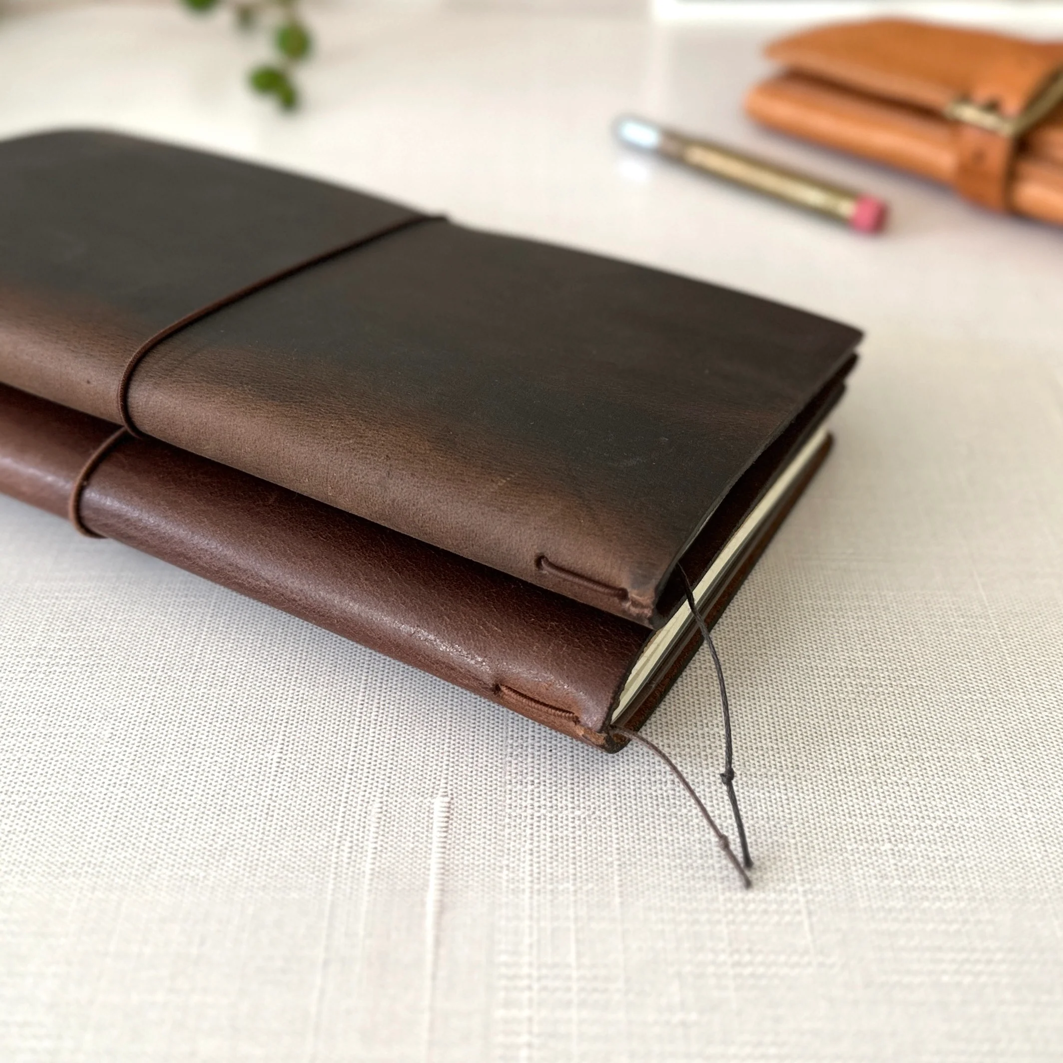 [TRC] Traveler's Notebook // Brown - Image 18