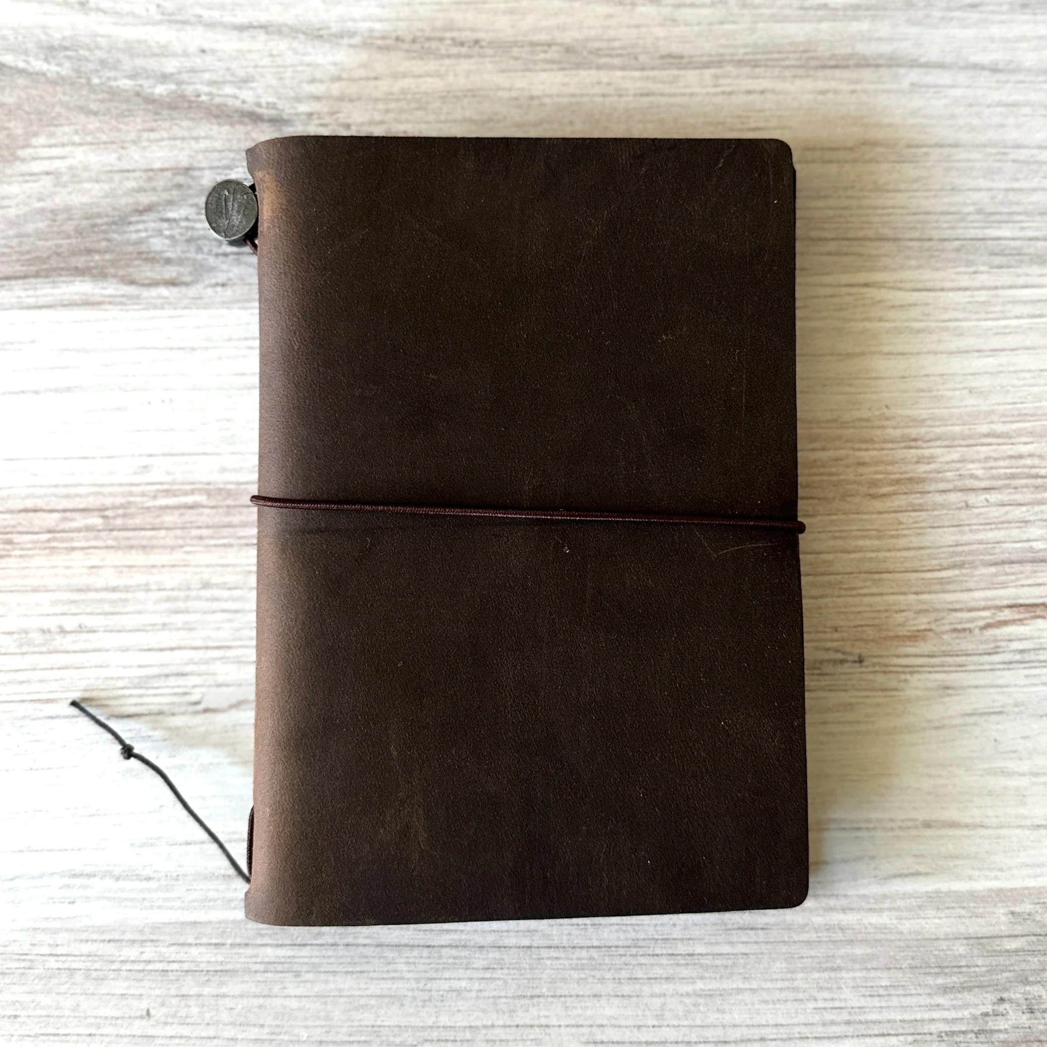 [TRC] Traveler's Notebook // Brown (PASSPORT) - Image 24