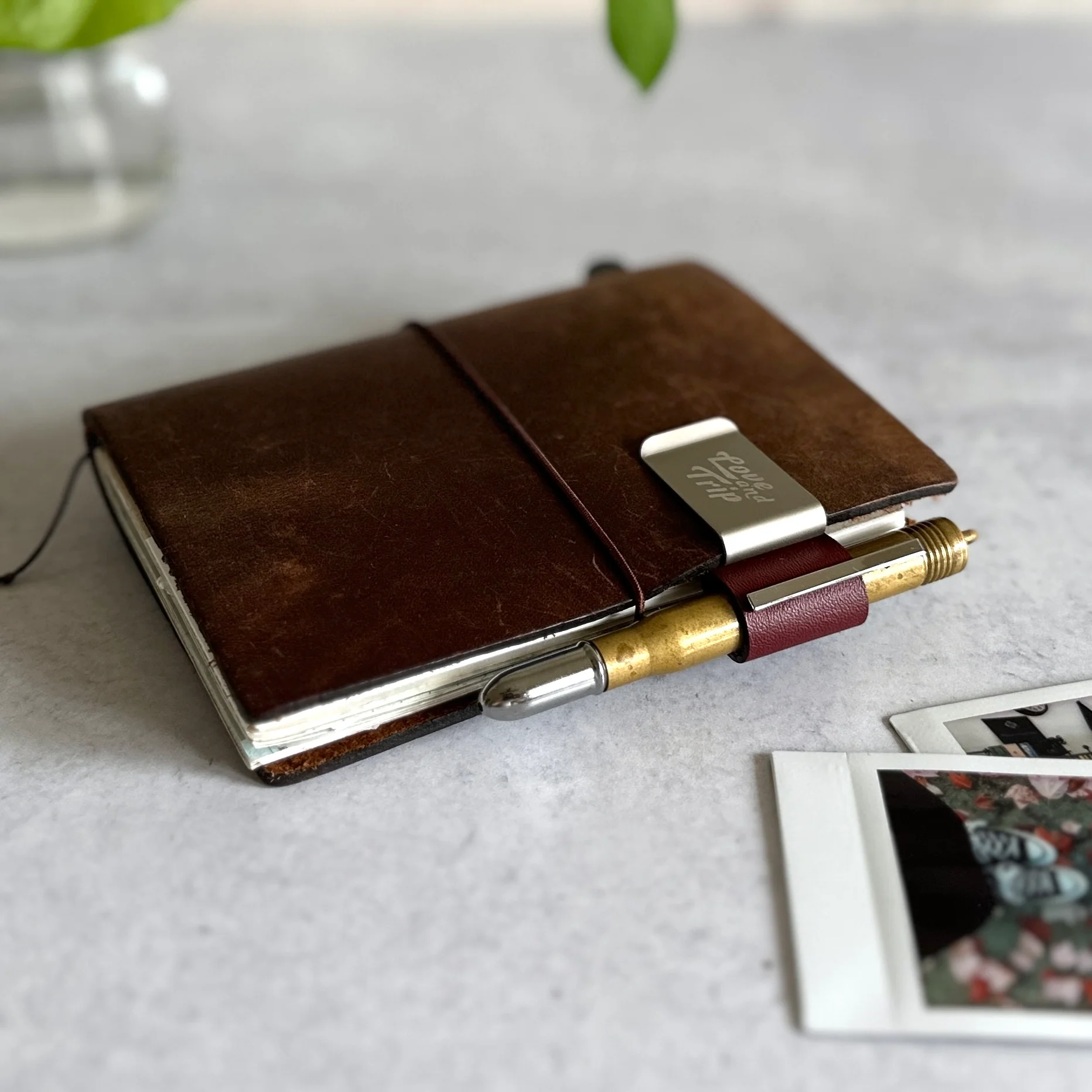 [TRC] Love and Trip // Pen Holder (Red) - Image 3