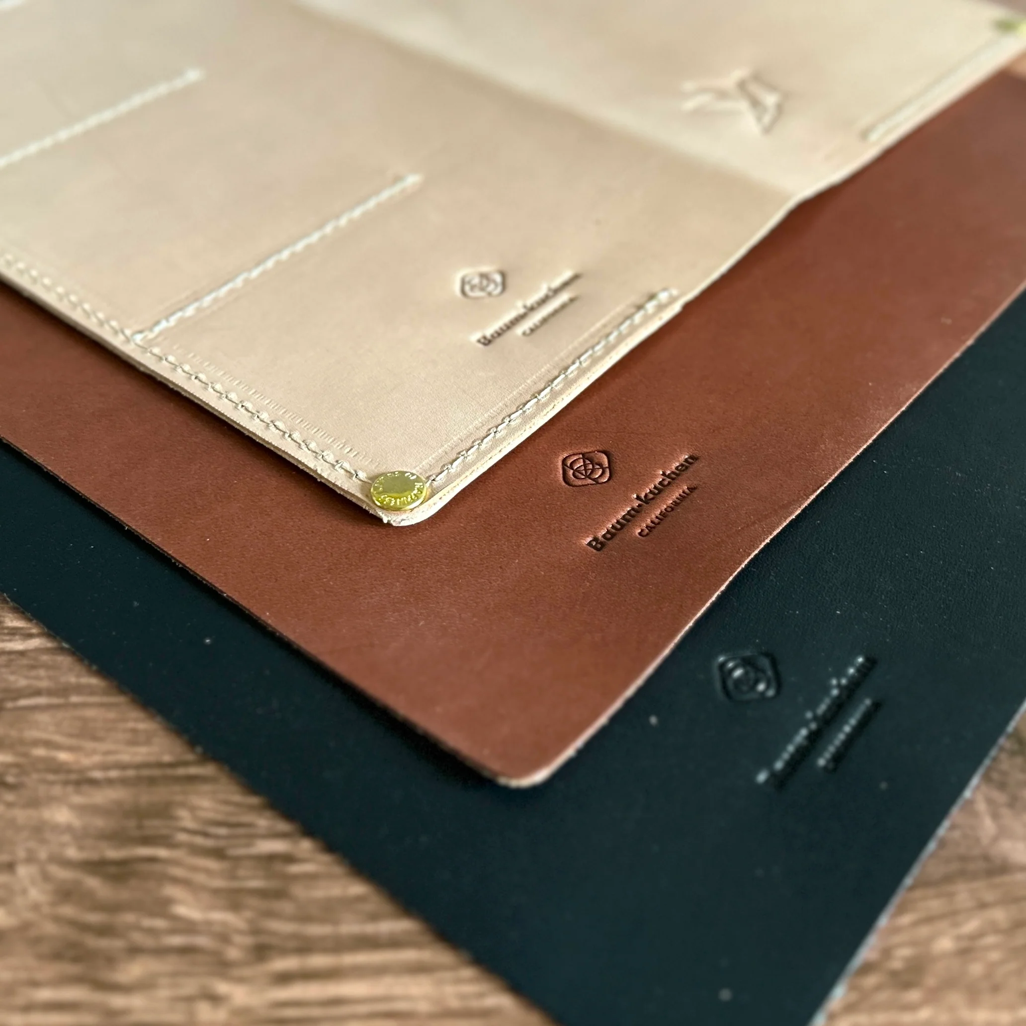 [TY] Option 14: Vertical Wallet (Regular Size) - Image 11