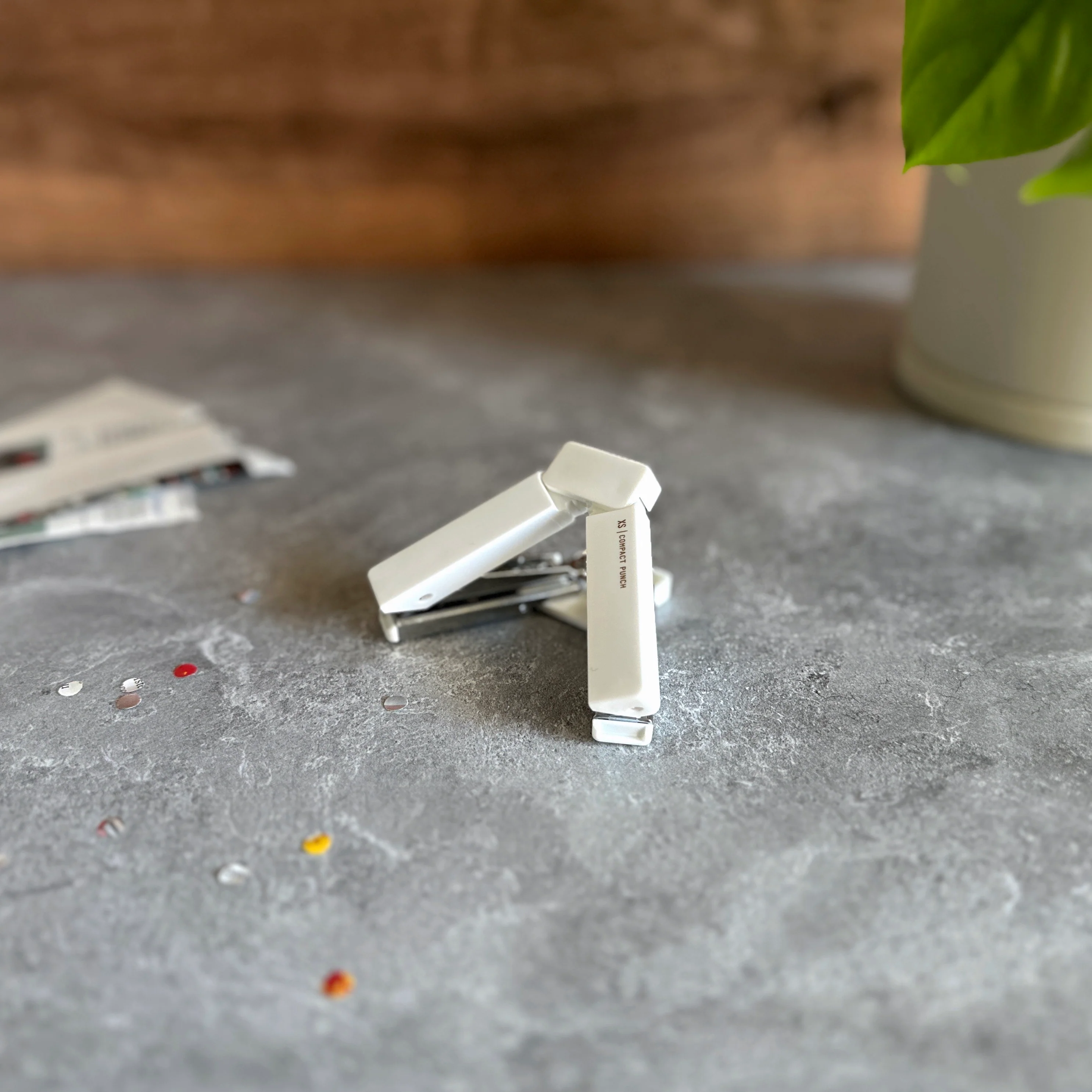 [XS] Compact 2-Hole Punch - Image 6