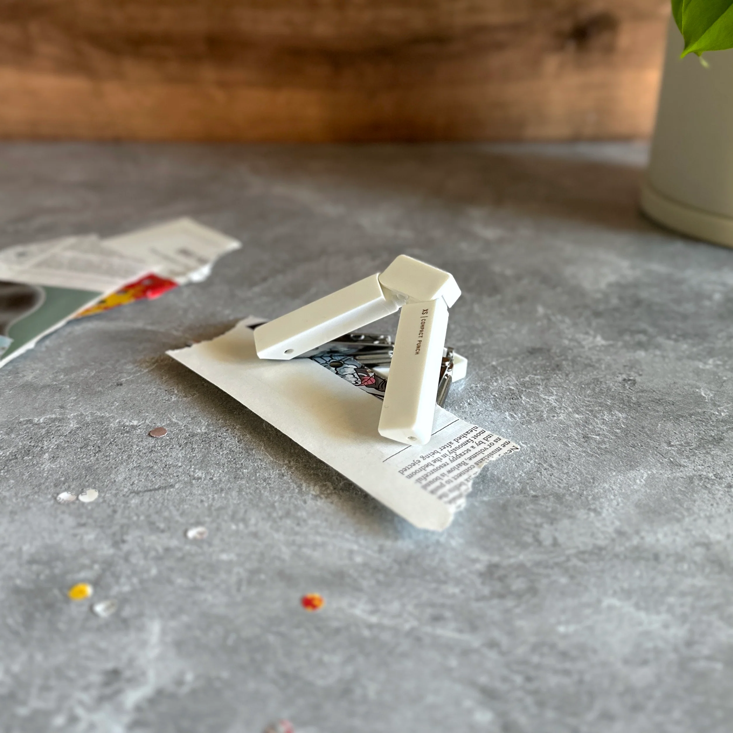 [XS] Compact 2-Hole Punch - Image 8